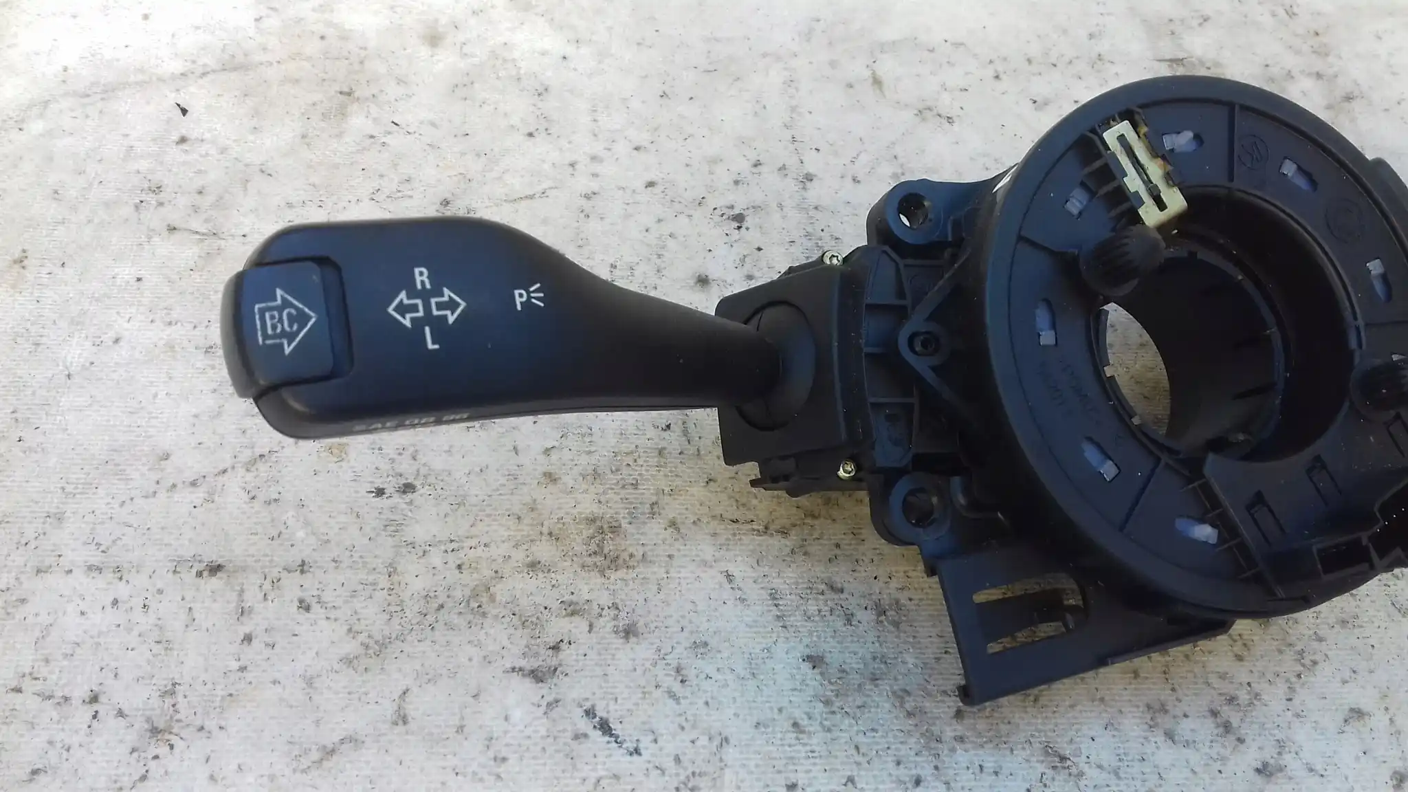 PRZEŁĄCZNIK ZESPOLONY PAJĄK 01404015BC BMW E46 SEDAN 98-