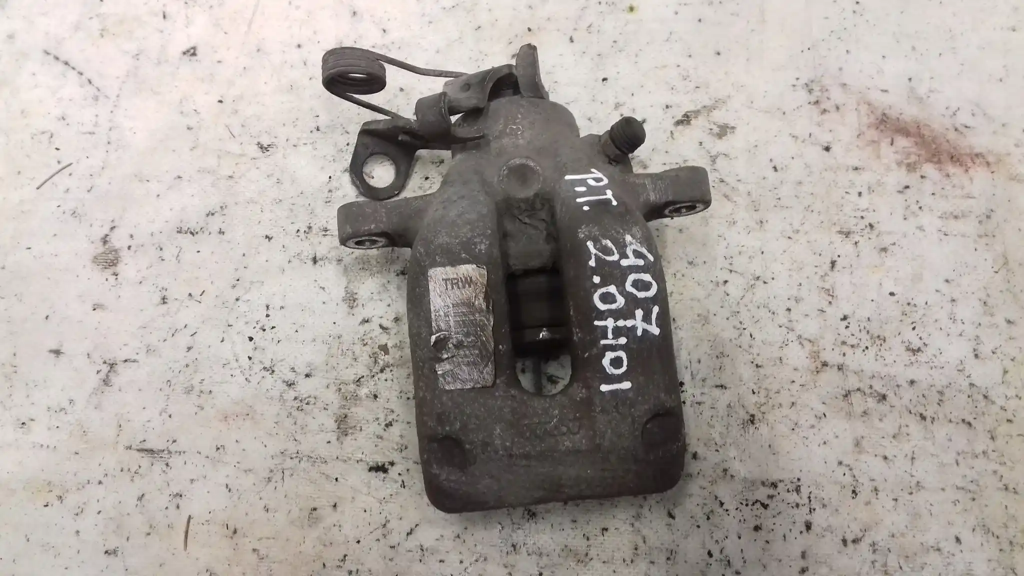 ZACISK HAMULCOWY PRAWY TYŁ PEUGEOT 407 2.0 HDI 04-