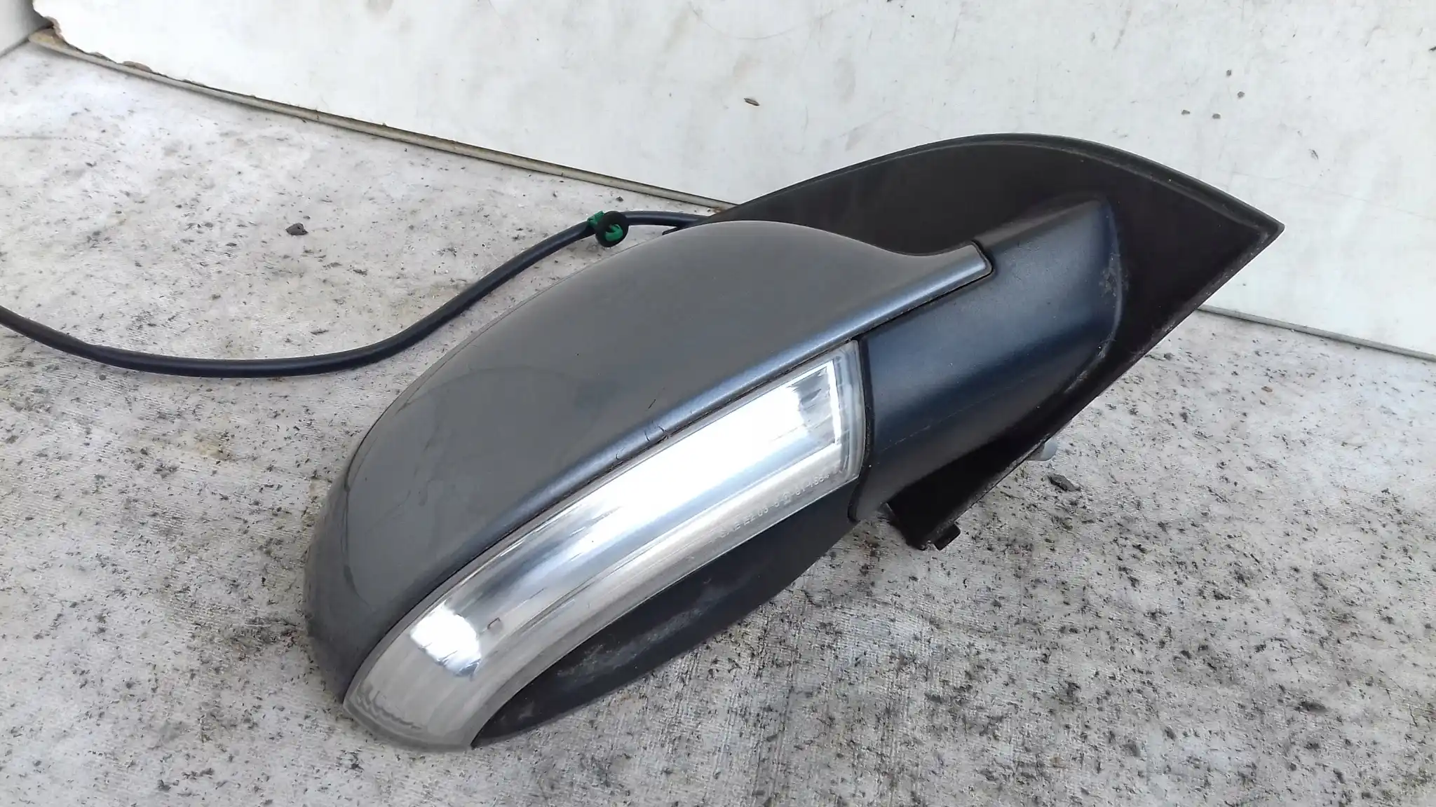 LUSTERKO PRAWE ELEKTRYCZNE 7 PIN VW GOLF V 03-09 LA7T