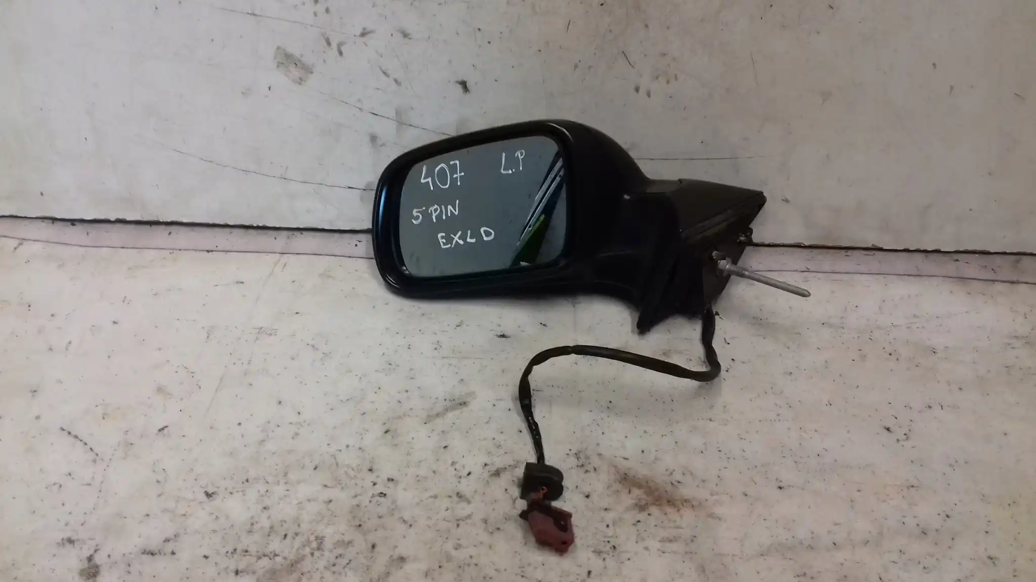 LUSTERKO LEWE ELEKTRYCZNE 5 PIN PEUGEOT 407 04- EXLD