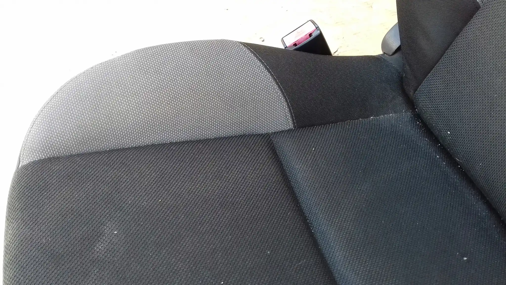 FOTEL LEWY PRZÓD PRZEDNI PEUGEOT 207 HB 3D 06-