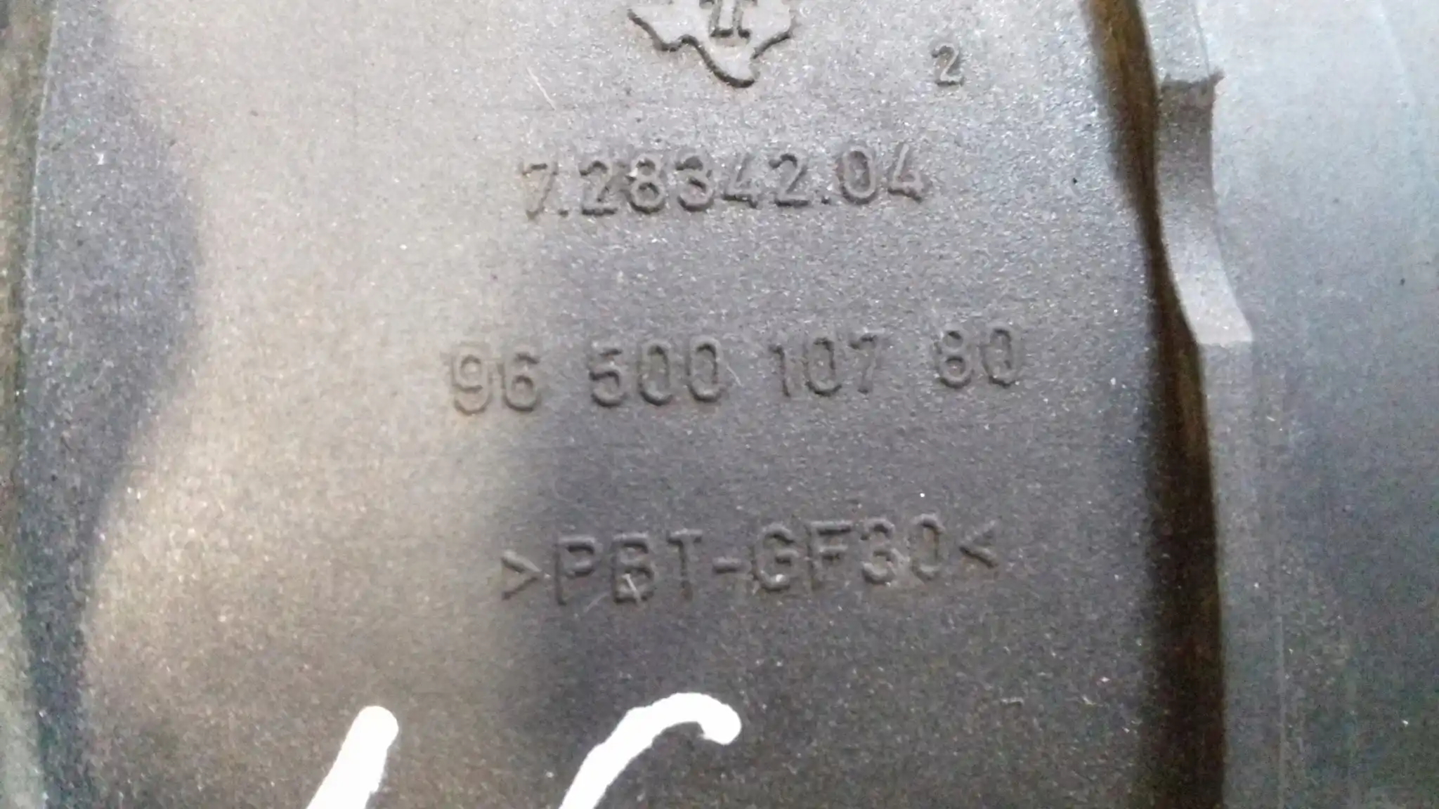 PRZEPŁYWOMIERZ 9650010780 PEUGEOT 307 1.6 HDI 01- CITROEN PSA