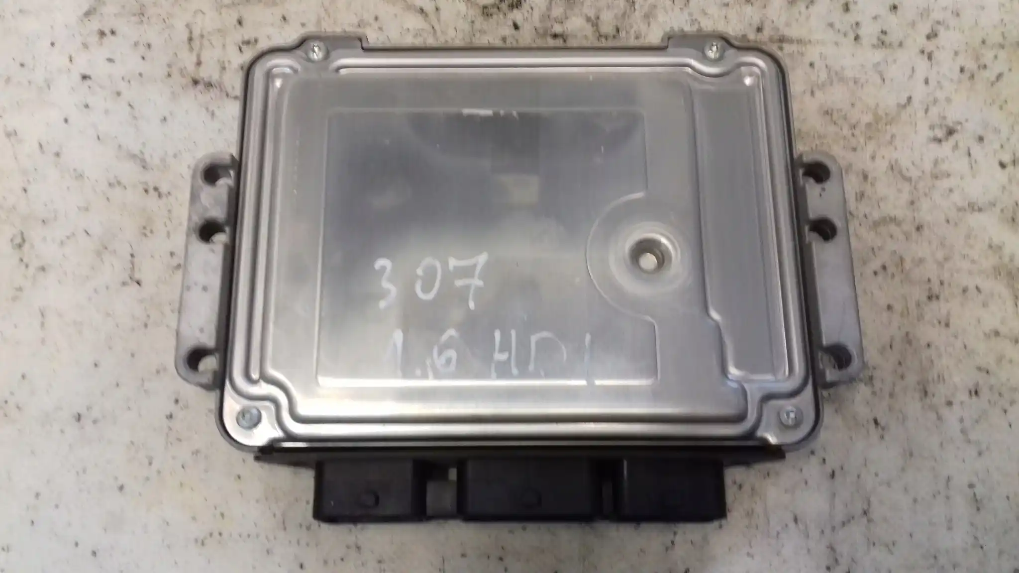 KOMPUTER STEROWNIK SILNIKA 9661377280 0281011863 PEUGEOT 307 1.6 HDI 01-