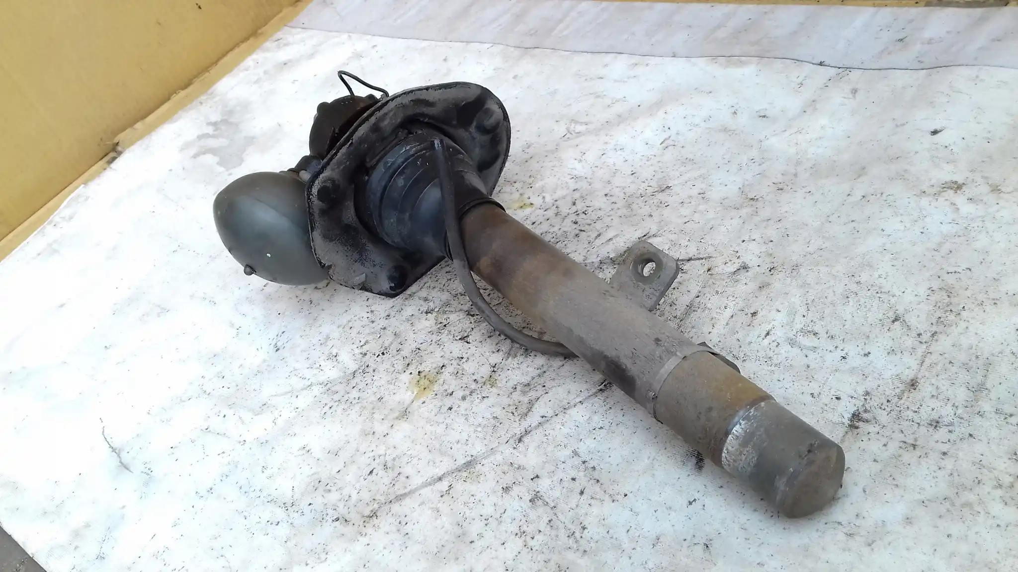 AMORTYZATOR HYDRO HYDRAULICZNY LEWY PRZÓD CITROEN C5 II 04-08