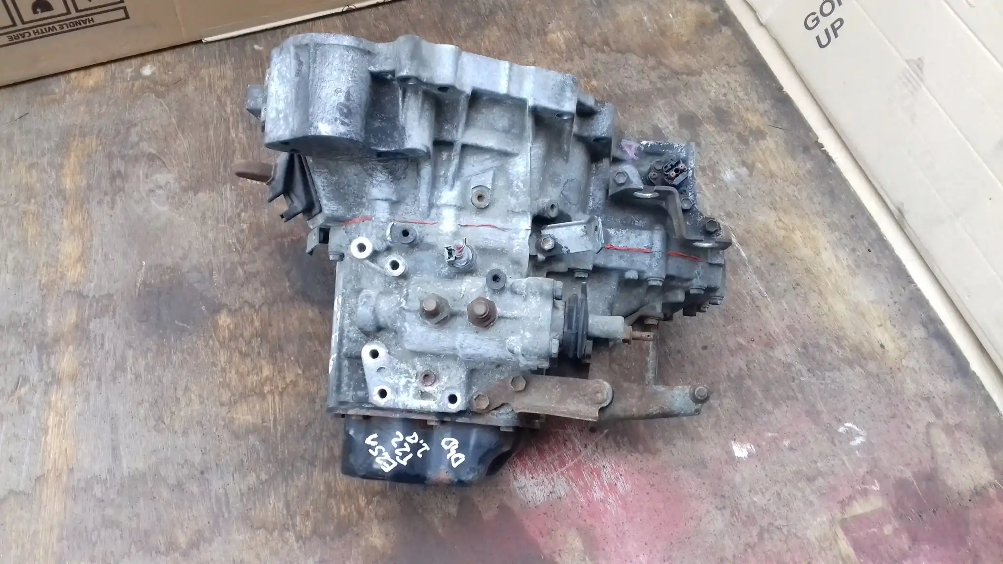 SKRZYNIA BIEGÓW E251 TOYOTA AVENSIS T22 2.0 D4D 97-