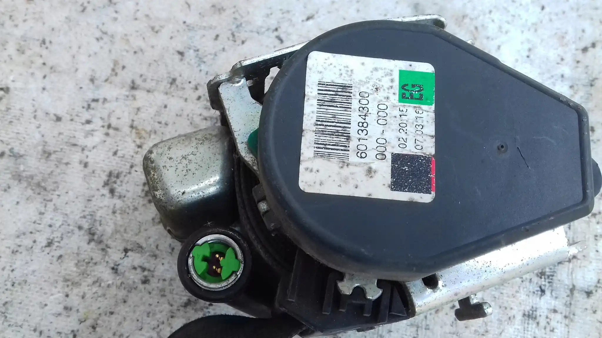 PAS BEZPIECZEŃSTWA LEWY PRZÓD 601384300 MERCEDES SPRINTER W906