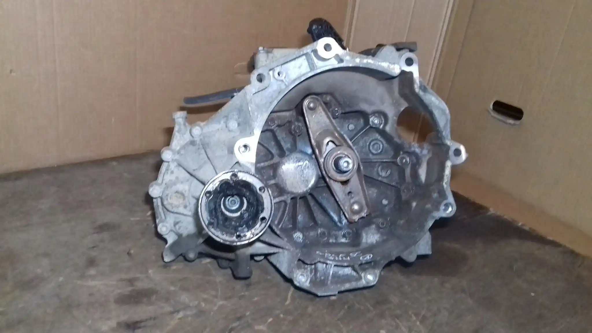 SKRZYNIA BIEGÓW JHU VW SEAT SKODA AUDI 1.6 8V