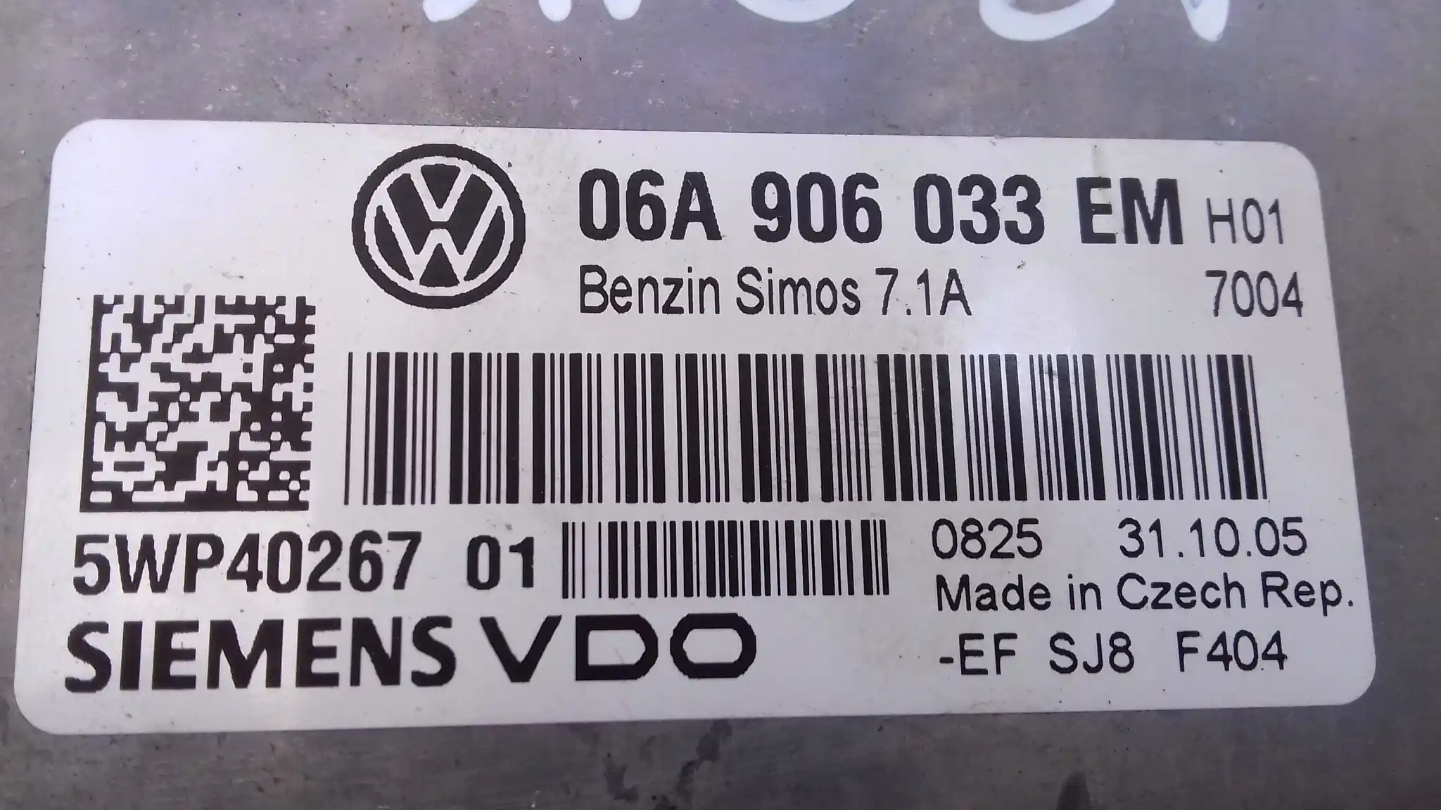 KOMPUTER 06A906033EM 5WP40267 ZESTAW IMMO VW GOLF V 1.6 8V 03-
