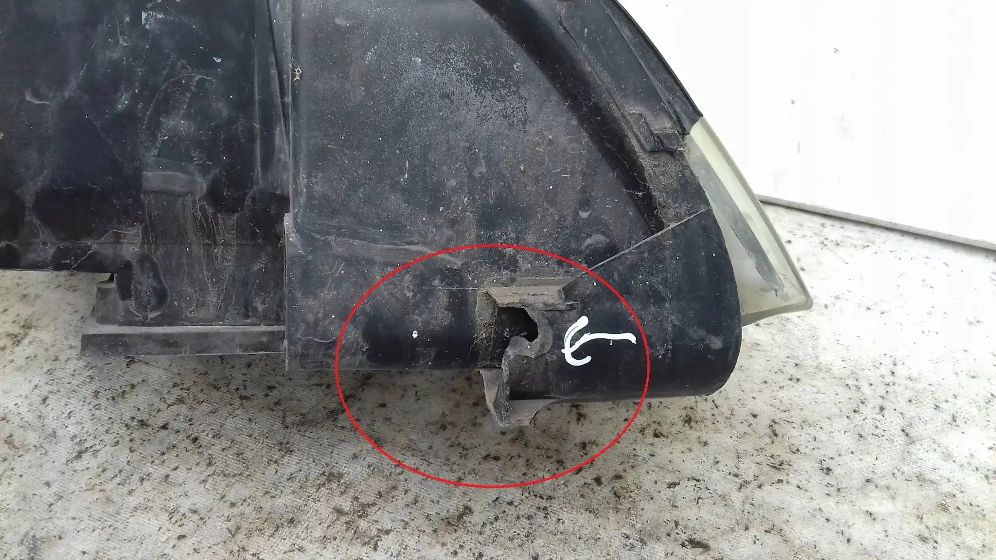 LAMPA LEWY PRZÓD PRZEDNIA 9650055980 CITROEN C5 II 04-08