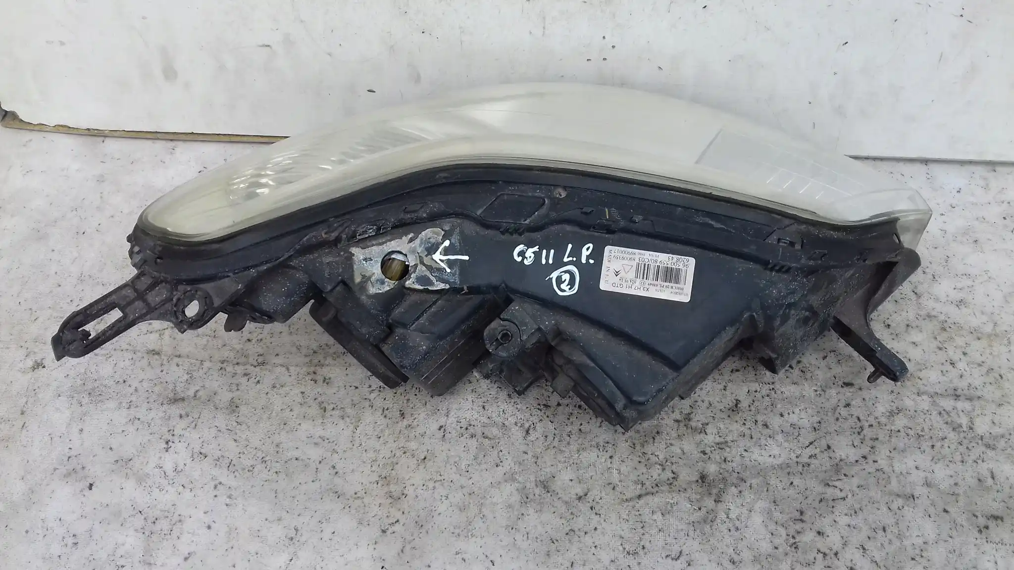 LAMPA LEWY PRZÓD PRZEDNIA 9650055980 CITROEN C5 II 04-08