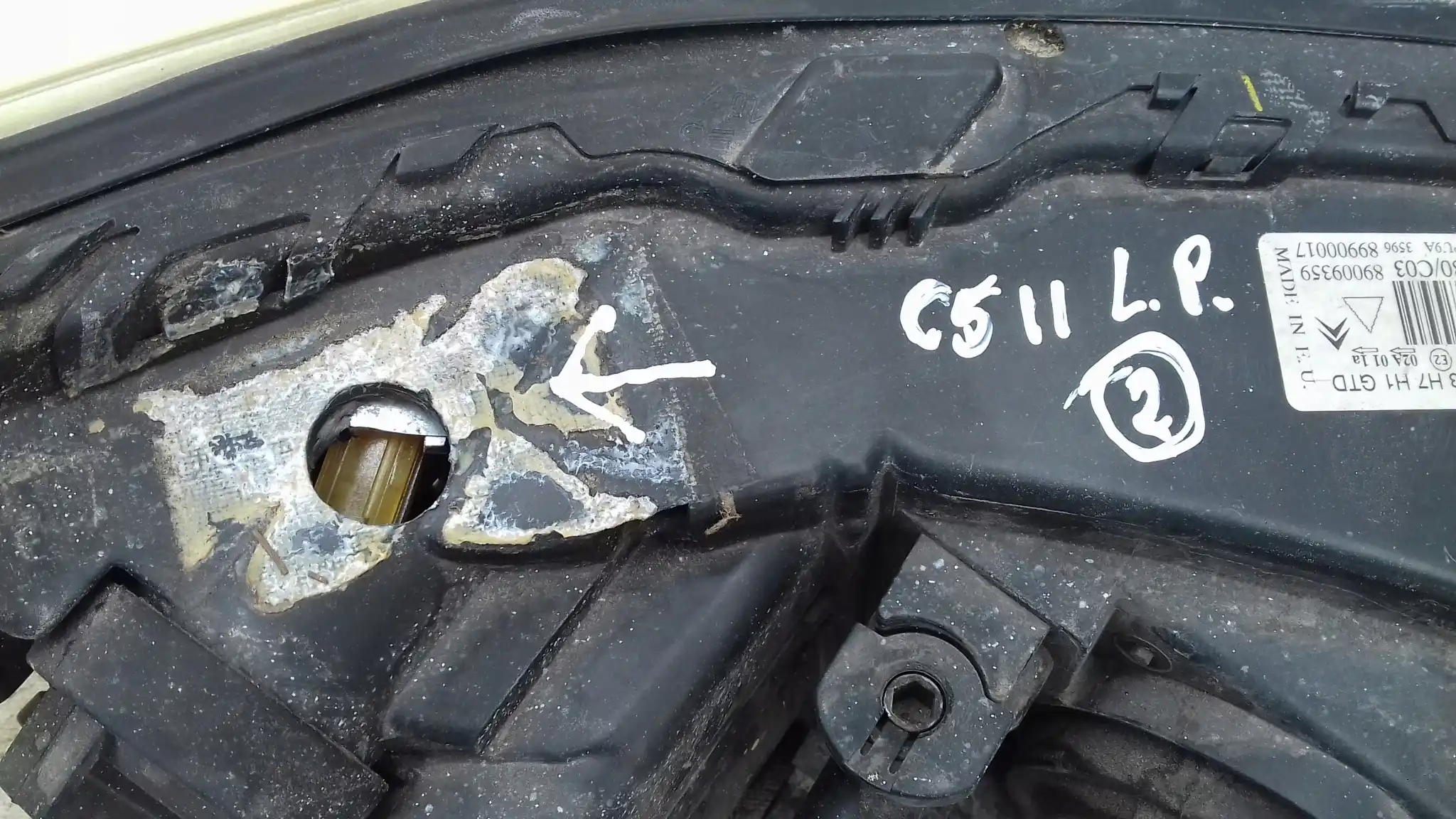 LAMPA LEWY PRZÓD PRZEDNIA 9650055980 CITROEN C5 II 04-08