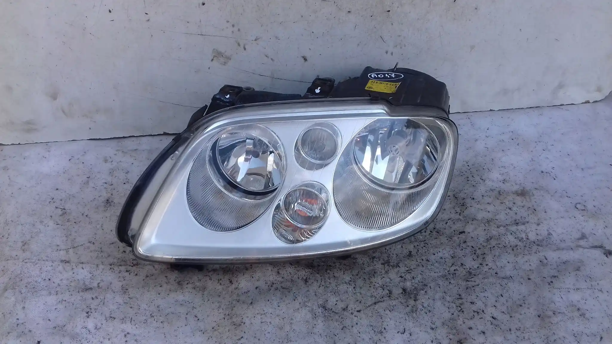 LAMPA LEWY PRZÓD PRZEDNIA 1T0941005R VW TOURAN I 03-06