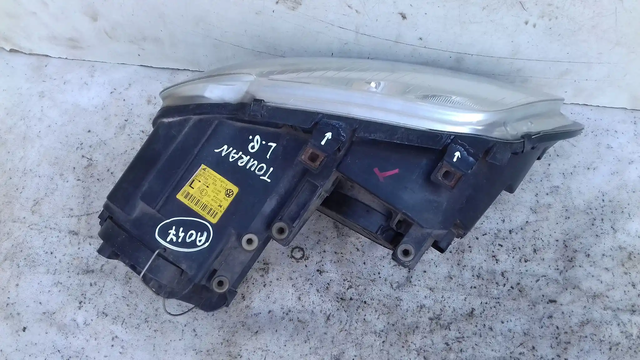 LAMPA LEWY PRZÓD PRZEDNIA 1T0941005R VW TOURAN I 03-06