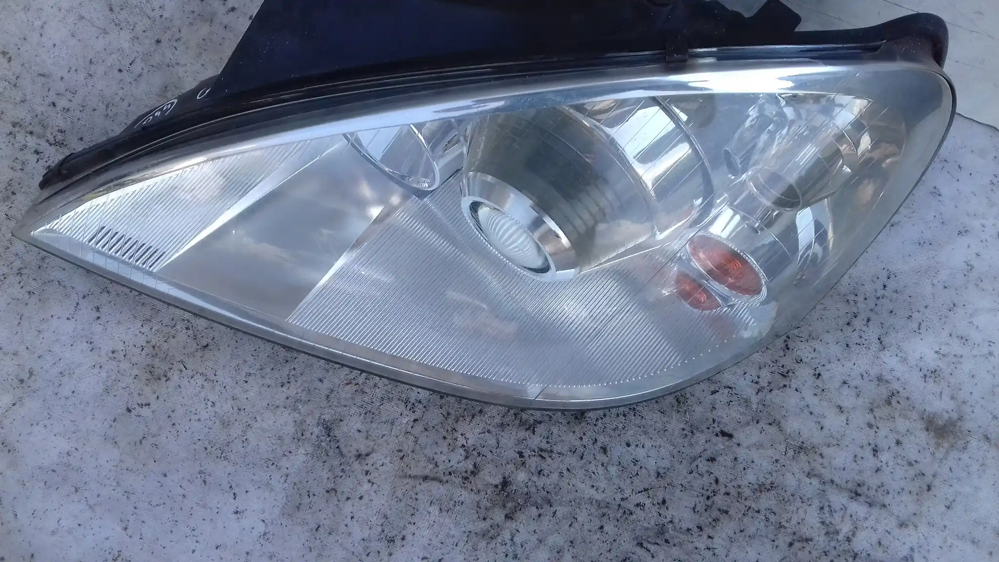 LAMPA PRAWY PRZÓD PRZEDNIA XENON 7M5941015P FORD GALAXY MK1 LIFT MK2 00-