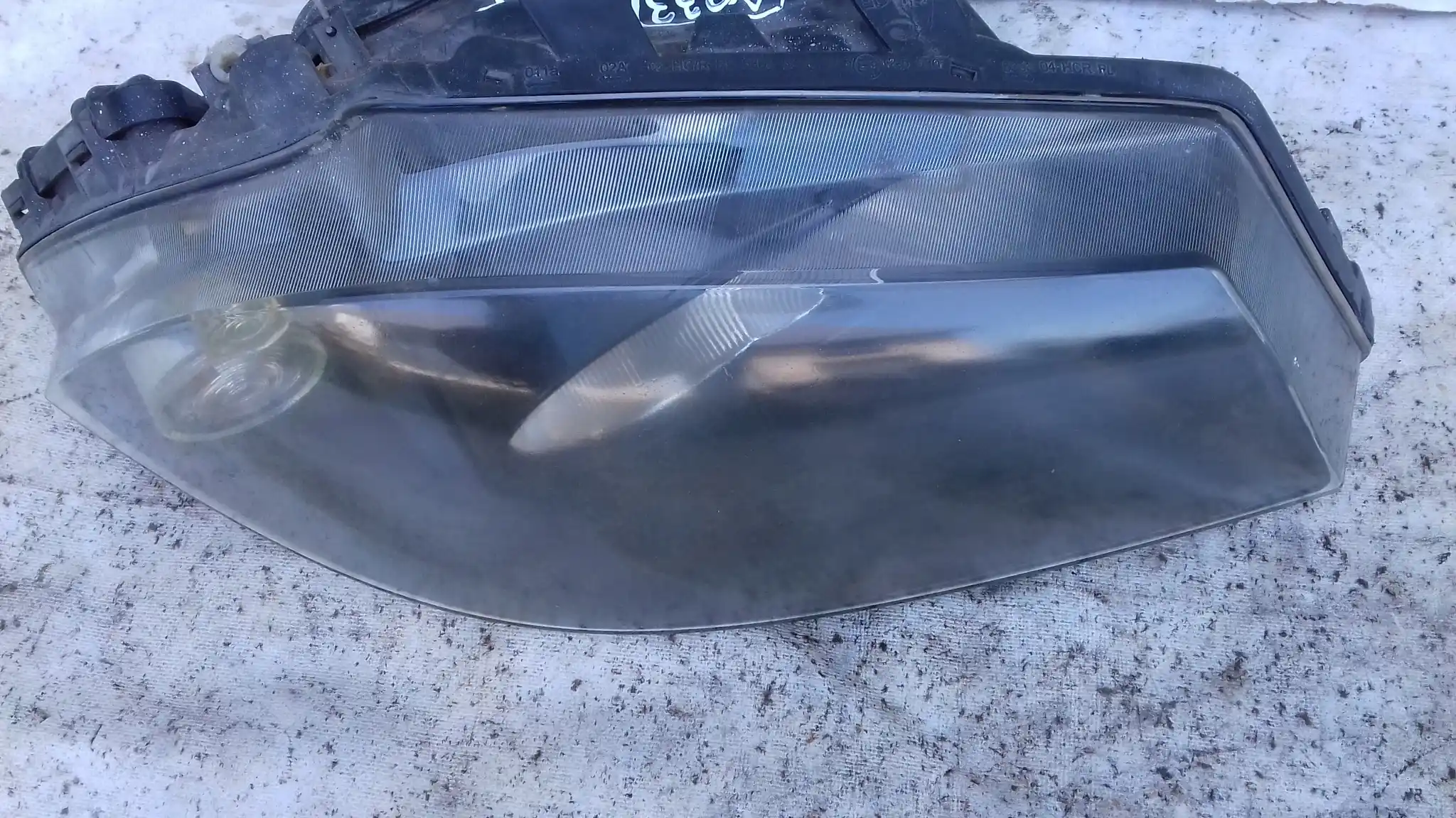 LAMPA PRAWY PRZÓD PRZEDNIA SEAT IBIZA III 6L1 CORDOBA II 6L2 02-05
