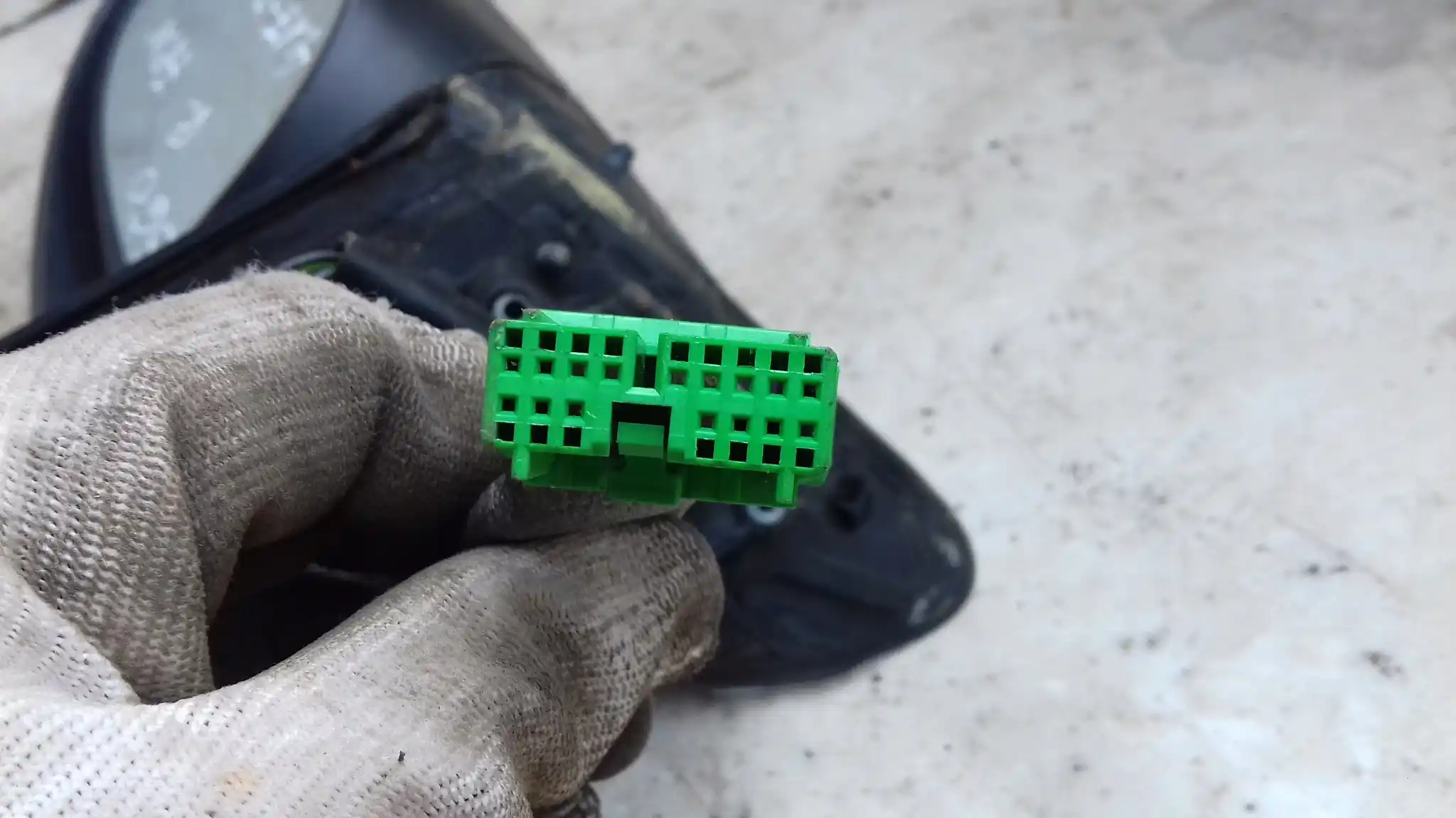 LUSTERKO PRAWE ELEKTRYCZNE 7 PIN VOLVO S60 I 00-04 417-26