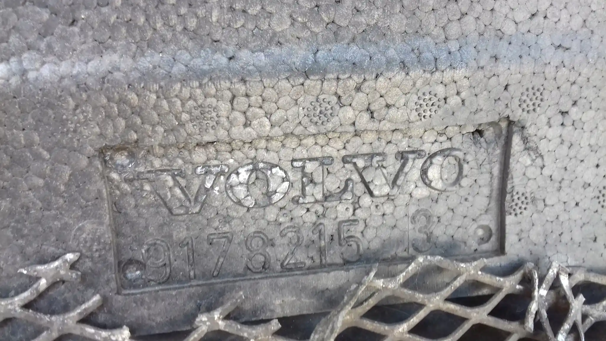 ZDERZAK PRZÓD PRZEDNI VOLVO S60 I V70 II 00-04 417-26