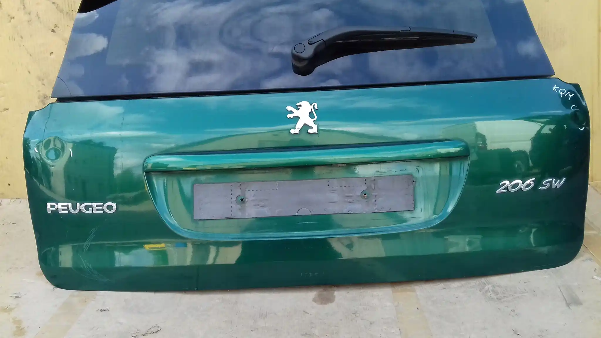 KLAPA TYŁ TYLNA SZYBA PEUGEOT 206 KOMBI SW 01- KQM