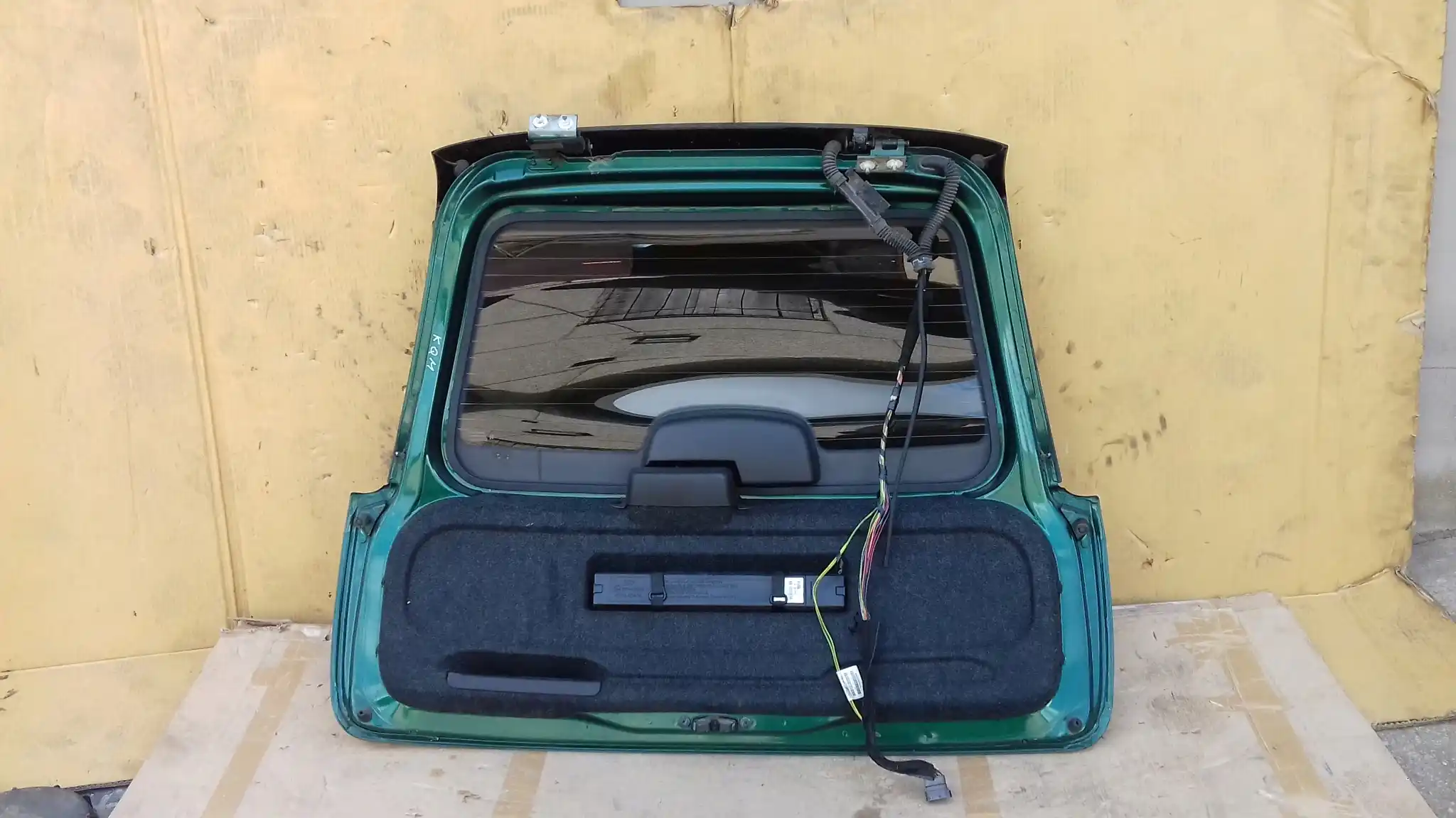 KLAPA TYŁ TYLNA SZYBA PEUGEOT 206 KOMBI SW 01- KQM