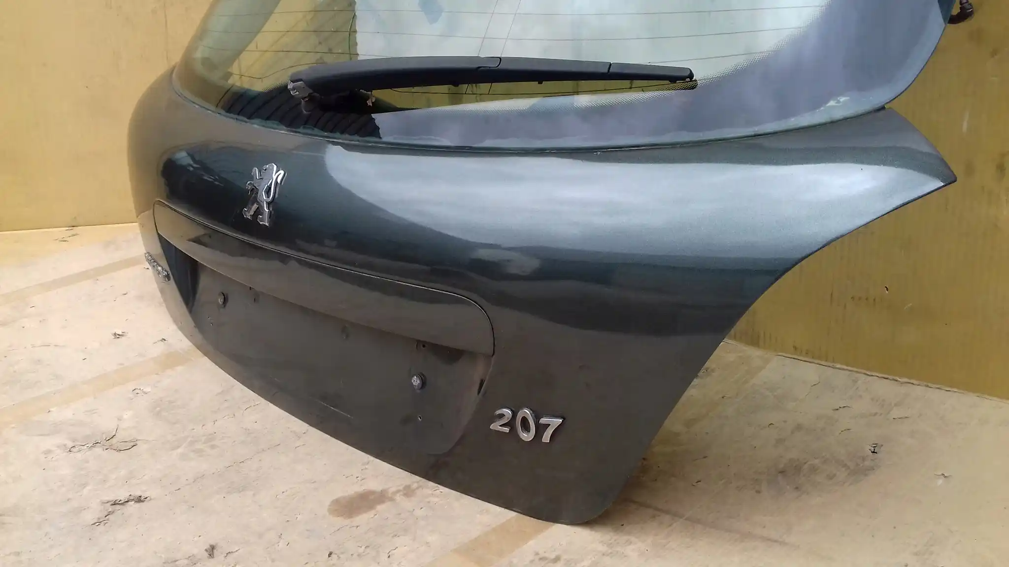 KLAPA TYŁ TYLNA PEUGEOT 207 HB 06- EZQ