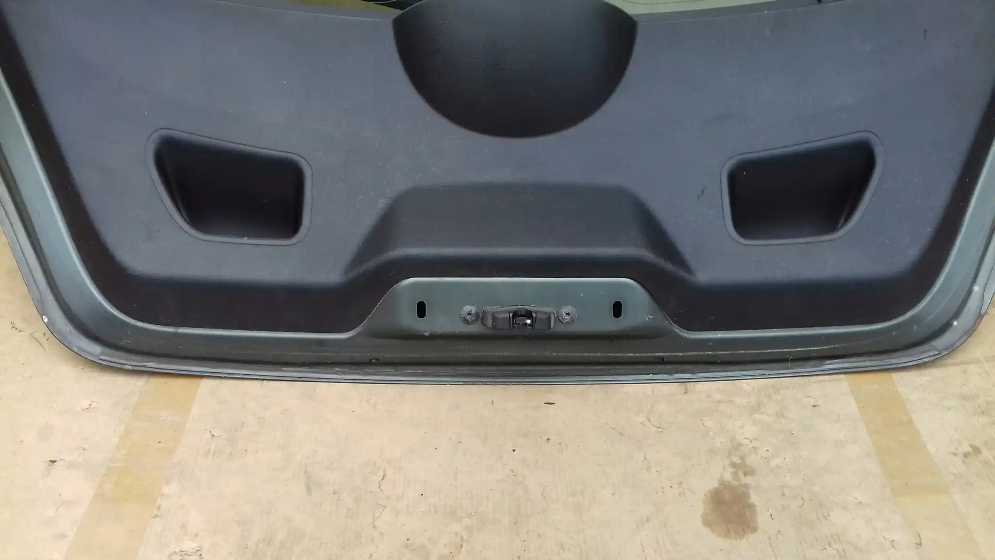 KLAPA TYŁ TYLNA PEUGEOT 207 HB 06- EZQ