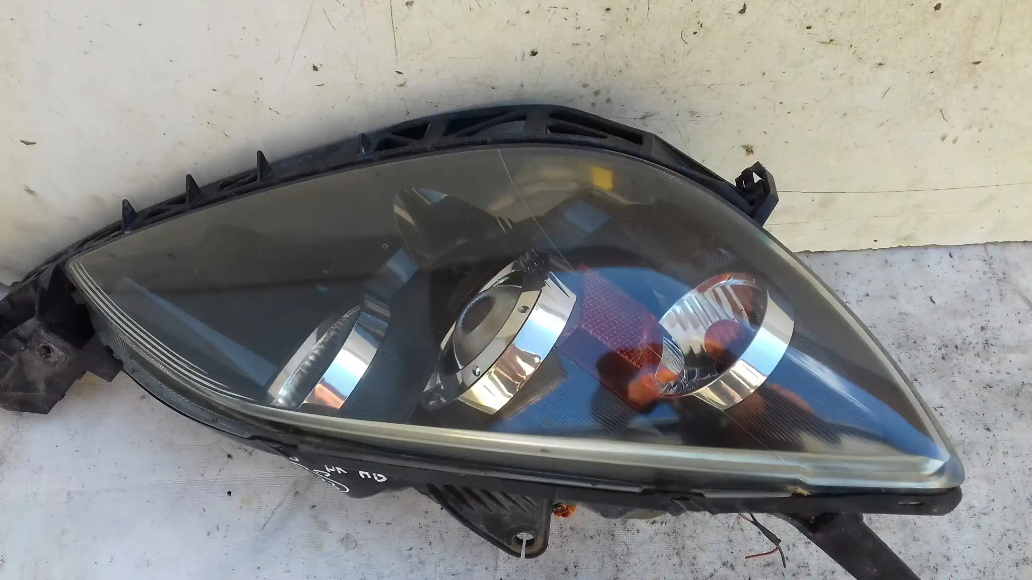 LAMPA PRAWY PRZÓD PRZEDNIA MAZDA 3 BK HB 03-