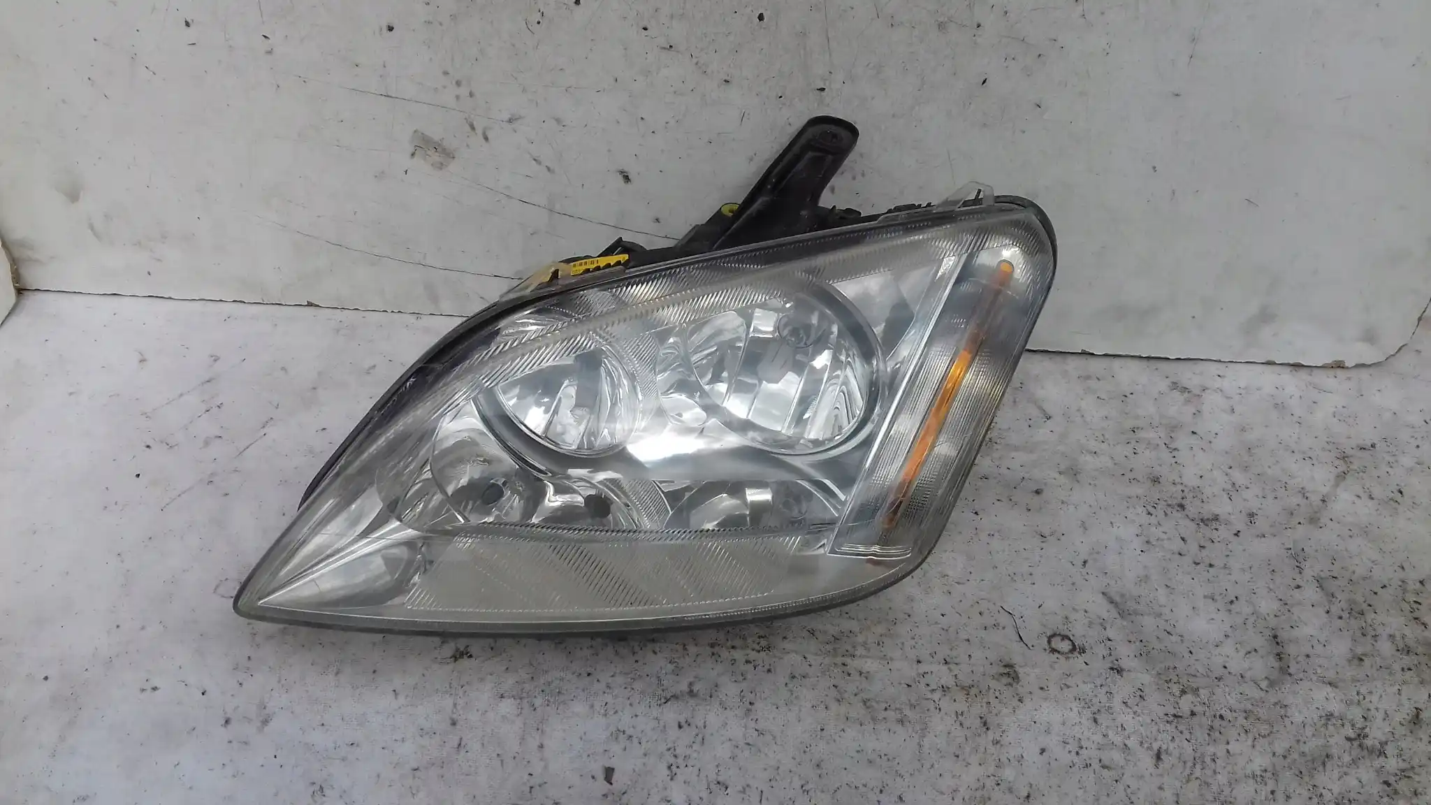 LAMPA LEWY PRZÓD PRZEDNIA 3M5113006AH FORD C-MAX MK1 03-06