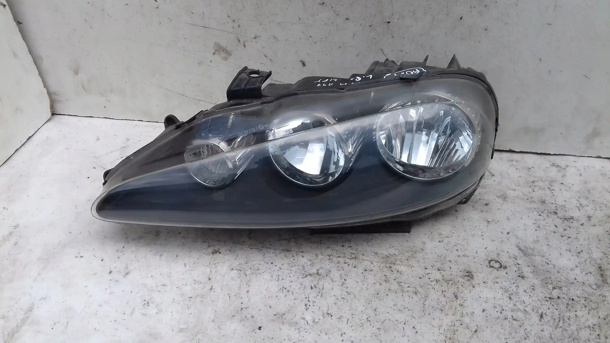 LAMPA LEWY PRZÓD PRZEDNIA ALFA ROMEO 147 LIFT 04-10