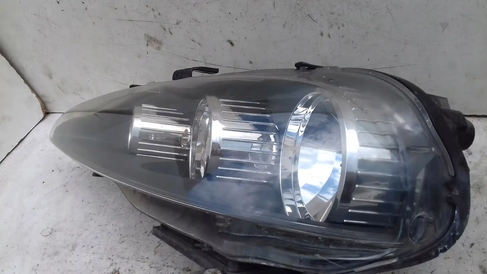 LAMPA LEWY PRZÓD PRZEDNIA ALFA ROMEO 147 LIFT 04-10