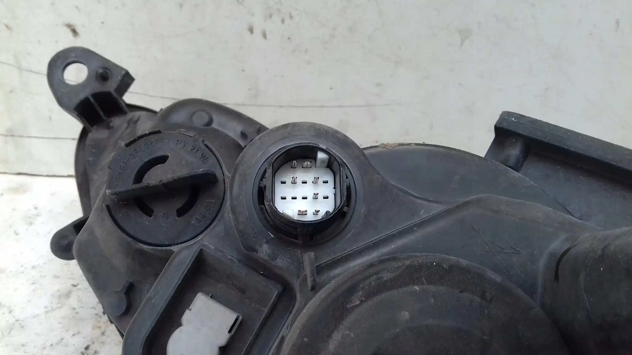 LAMPA LEWY PRZÓD PRZEDNIA ALFA ROMEO 147 LIFT 04-10