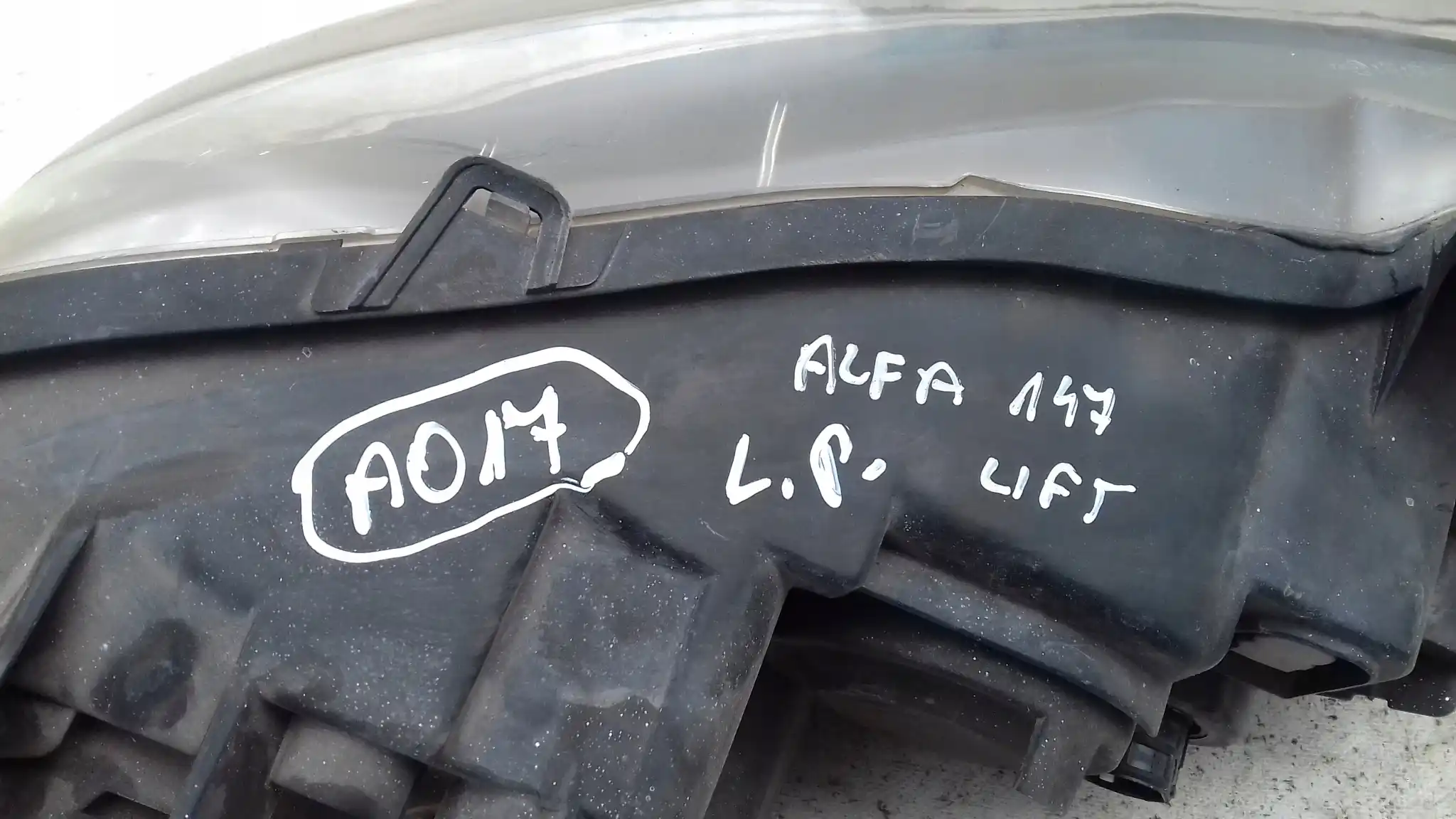 LAMPA LEWY PRZÓD PRZEDNIA ALFA ROMEO 147 LIFT 04-10