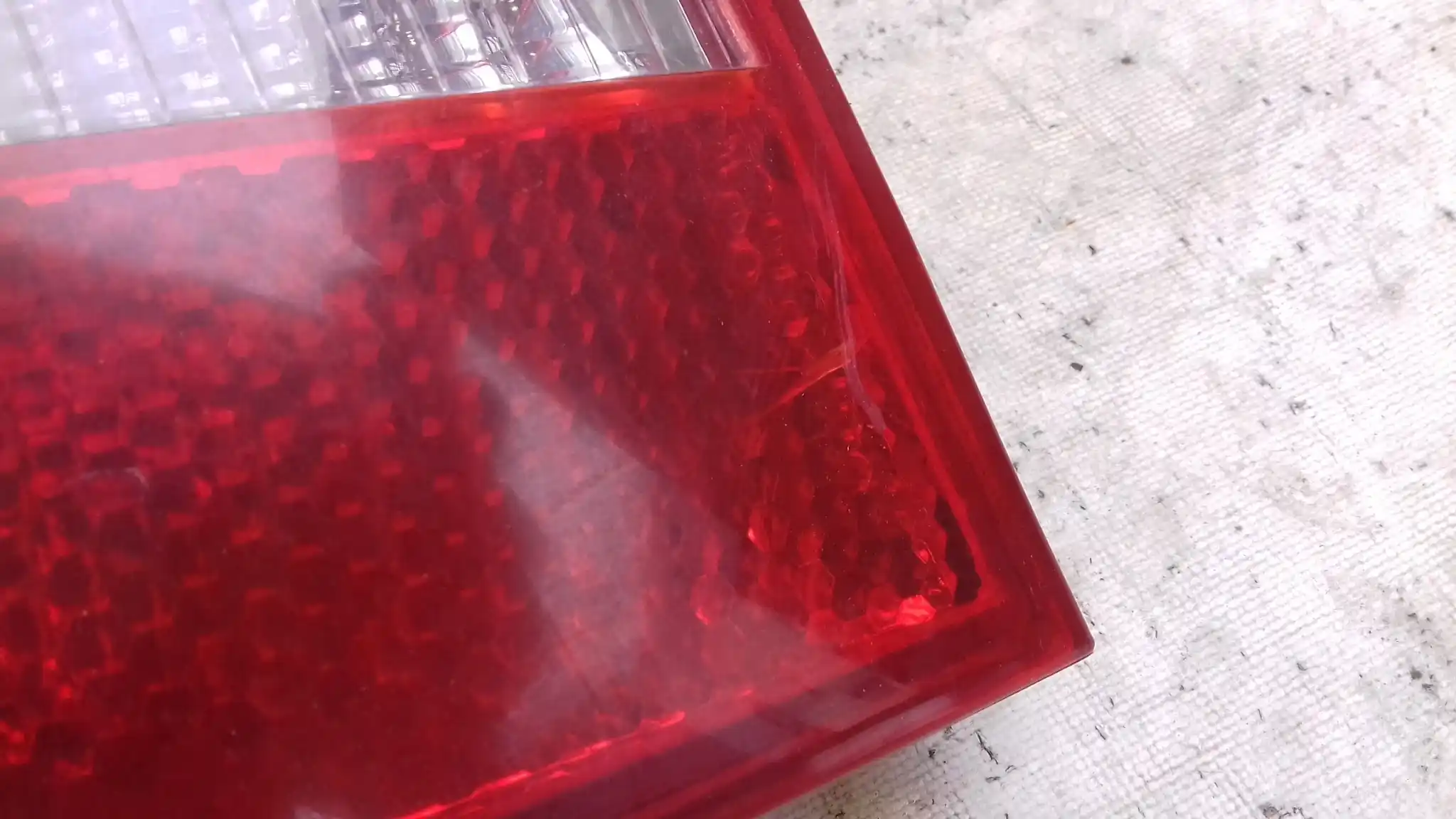 LAMPA LEWY TYŁ TYLNA SKODA OCTAVIA II HB 04-08