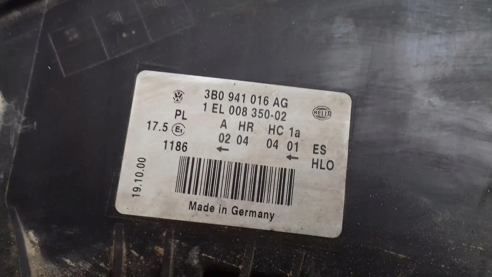 LAMPA PRAWY PRZÓD PRZEDNIA 3B0941016AG VW PASSAT B5 LIFT 00-05