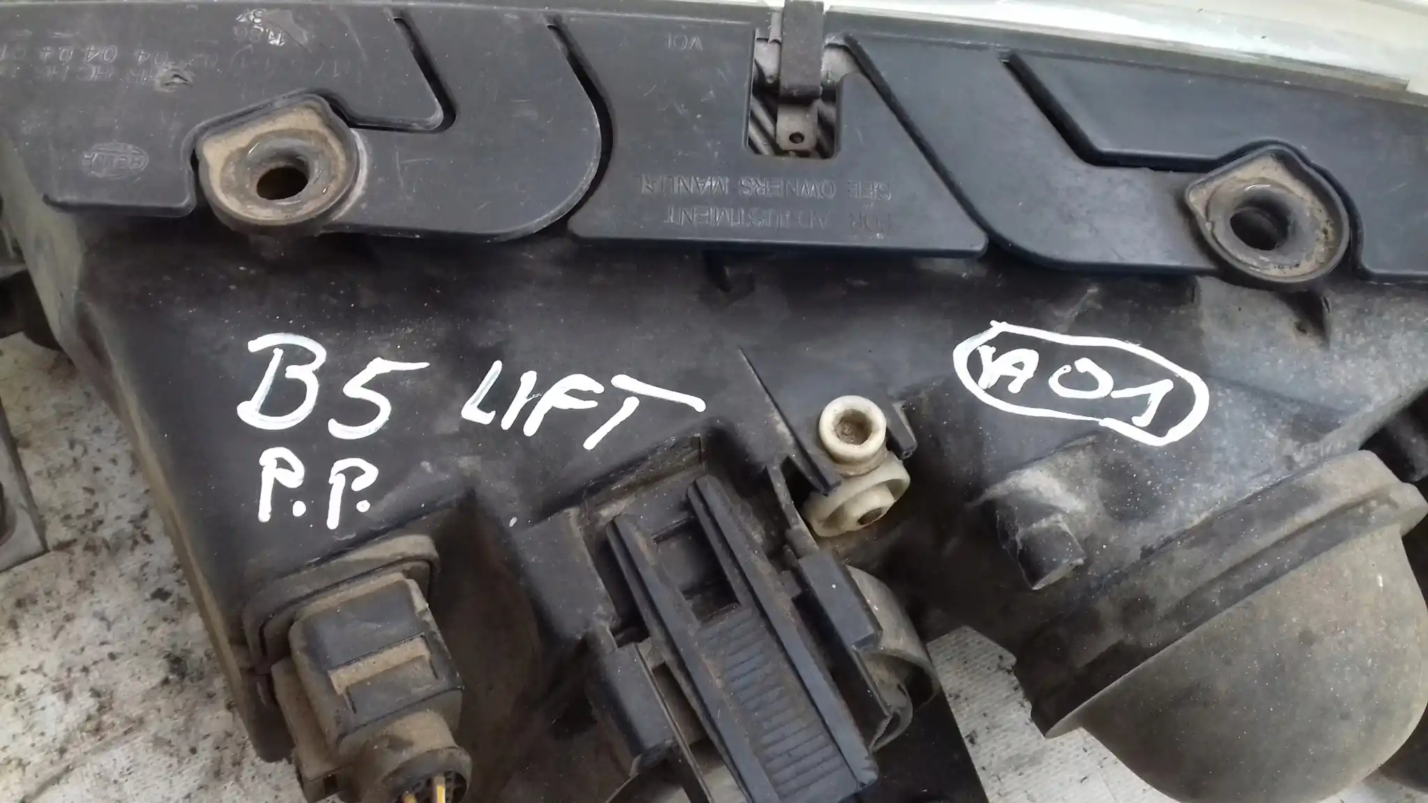 LAMPA PRAWY PRZÓD PRZEDNIA 3B0941016AG VW PASSAT B5 LIFT 00-05