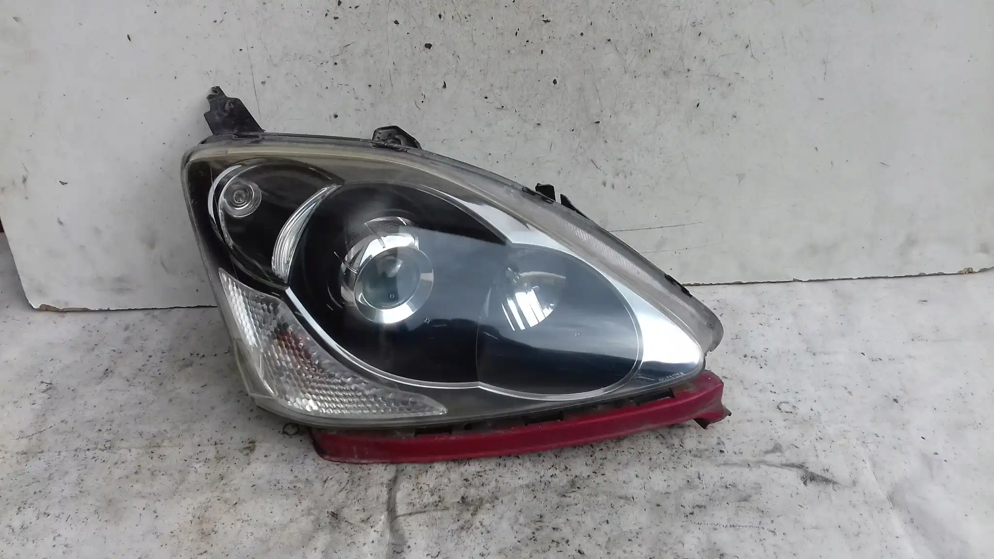 LAMPA PRAWY PRZÓD PRZEDNIA 33100S5TG61 HONDA CIVIC VII LIFT HB 04-06