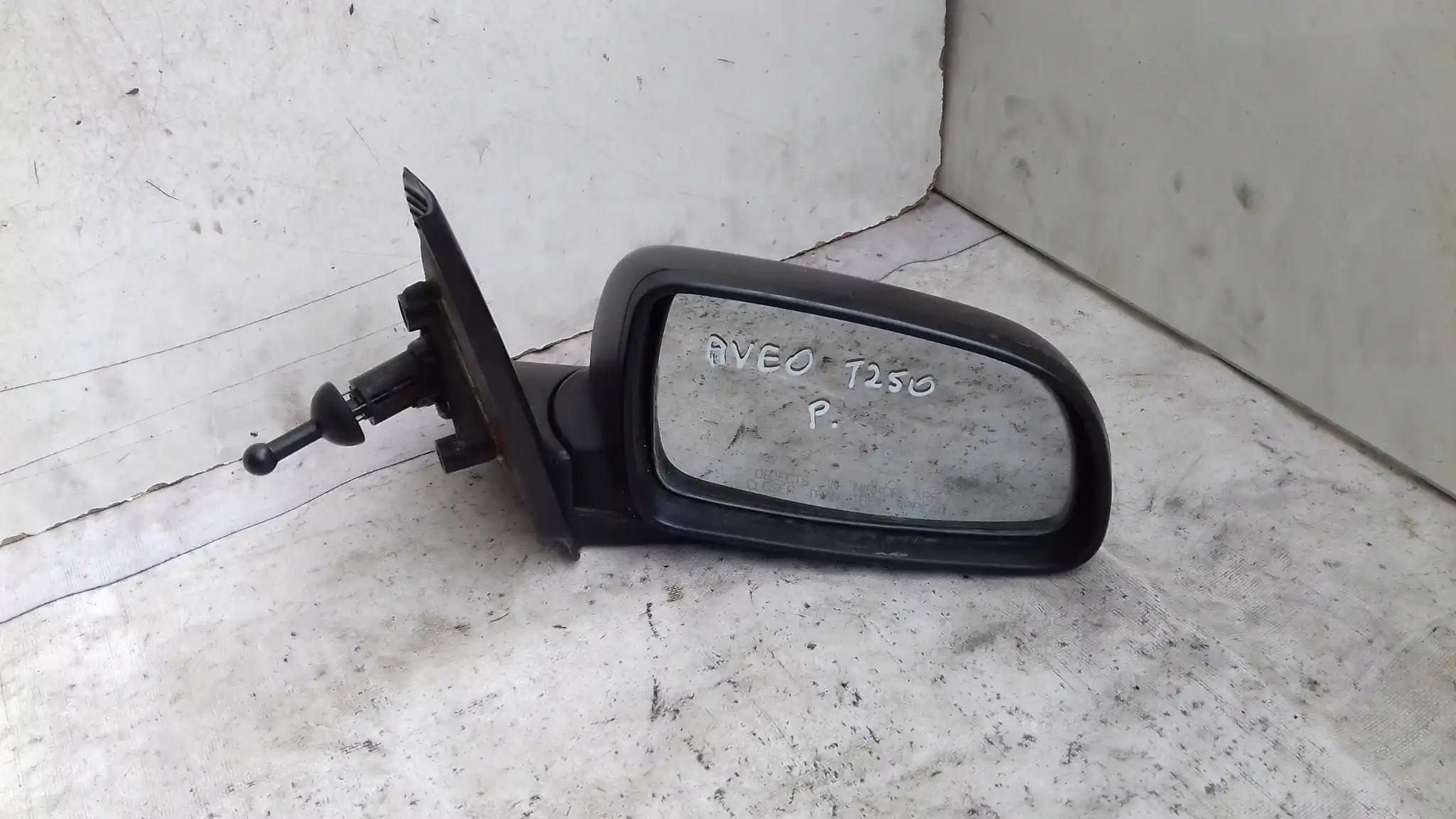 LUSTERKO PRAWE MANUALNE CHEVROLET AVEO T250 05-