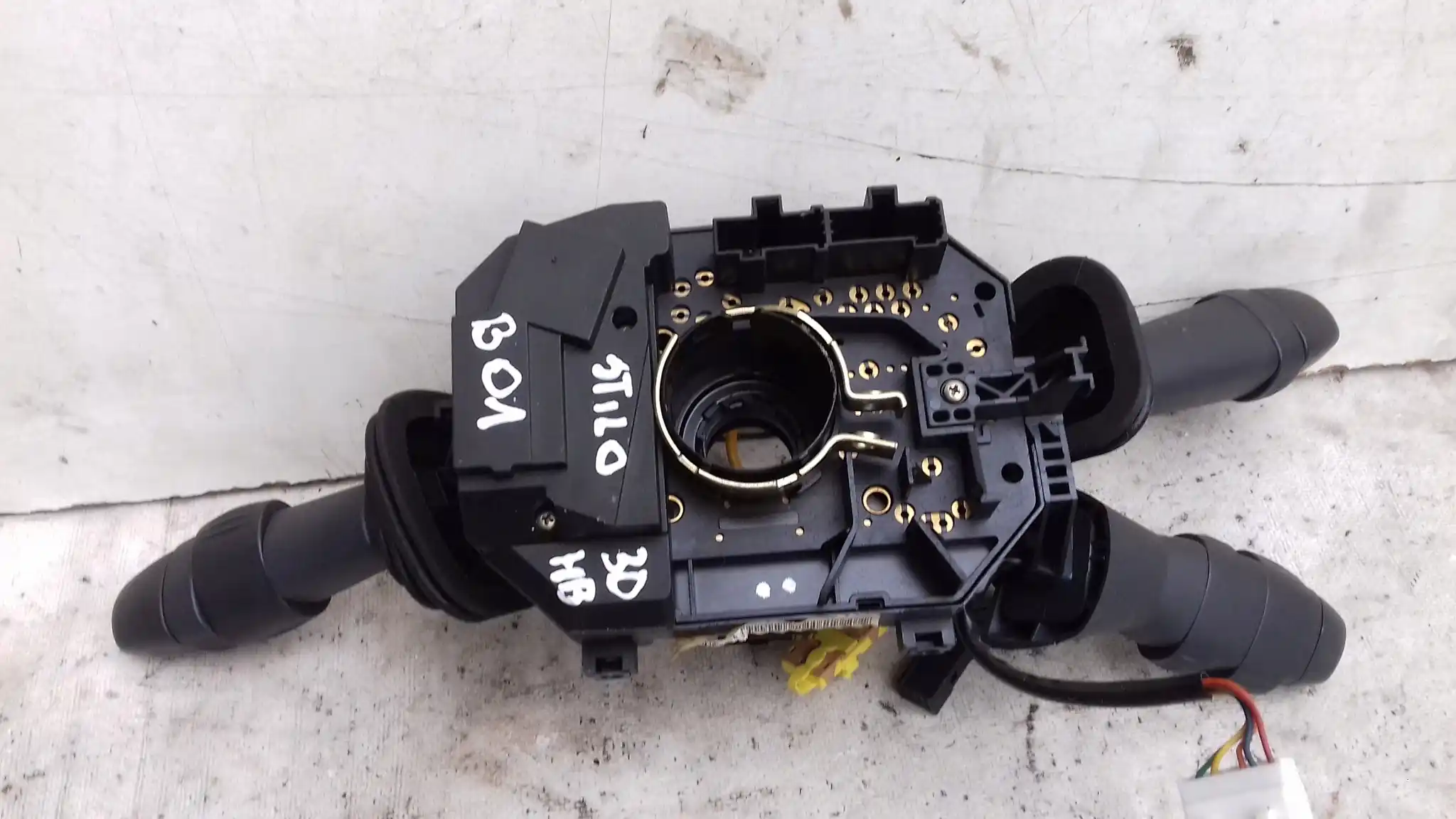 PRZEŁĄCZNIK ZESPOLONY PAJĄK 07353739660 TEMPOMAT FIAT STILO 3D 01-