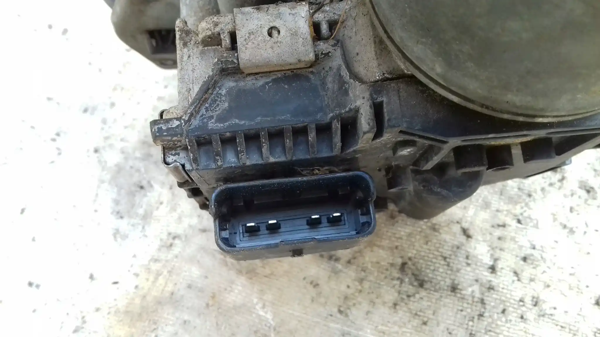 MECHANIZM SILNICZEK WYCIERACZEK LEWY PRZÓD 9661996080 CITROEN C6 05-