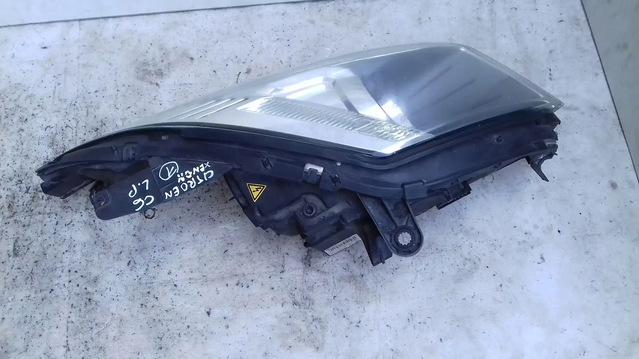 LAMPA LEWY PRZÓD PRZEDNIA XENON 9660983380 CITROEN C6 05-