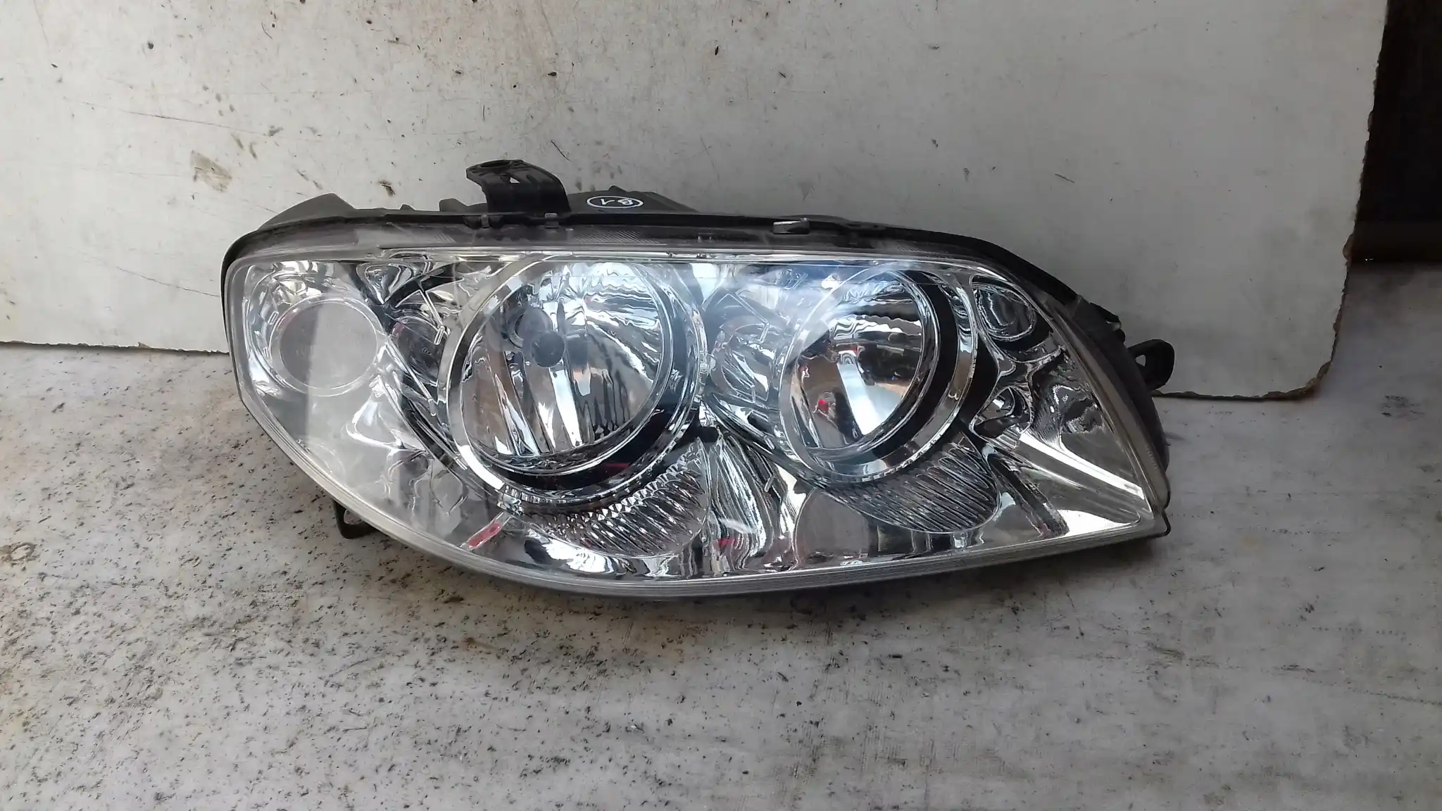 LAMPA PRAWY PRZÓD PRZEDNIA FIAT PUNTO II LIFT 03-10