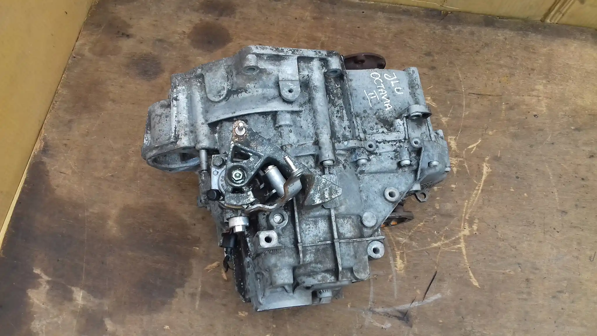 SKRZYNIA BIEGÓW JLU SKODA VW 2.0 TDI