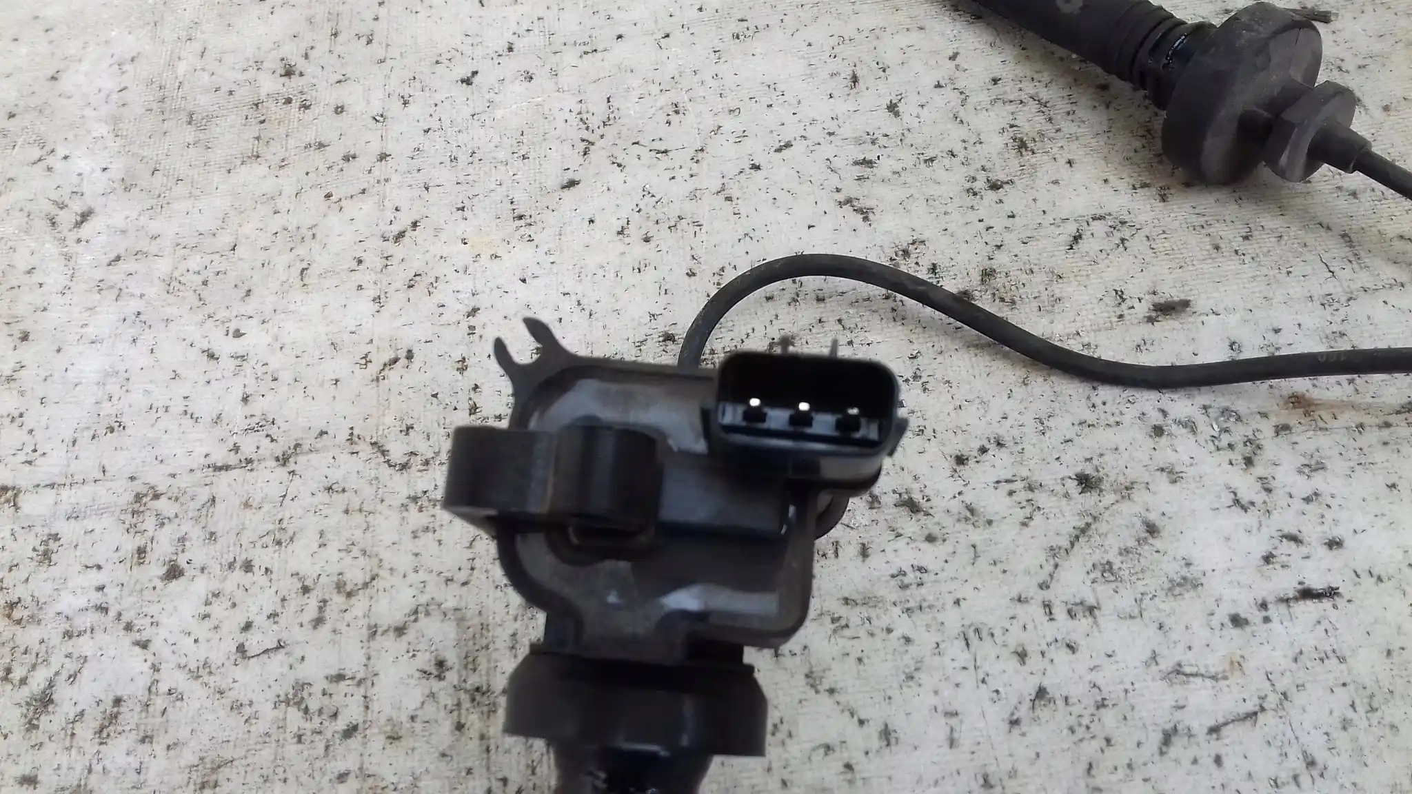 CEWKA CEWKI ZAPŁONOWE BAEQ107 MITSHUBISHI LANCER VII 1.6 16V