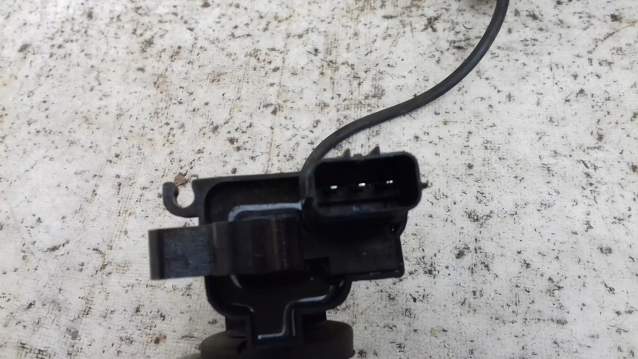CEWKA CEWKI ZAPŁONOWE BAEQ107 MITSHUBISHI LANCER VII 1.6 16V
