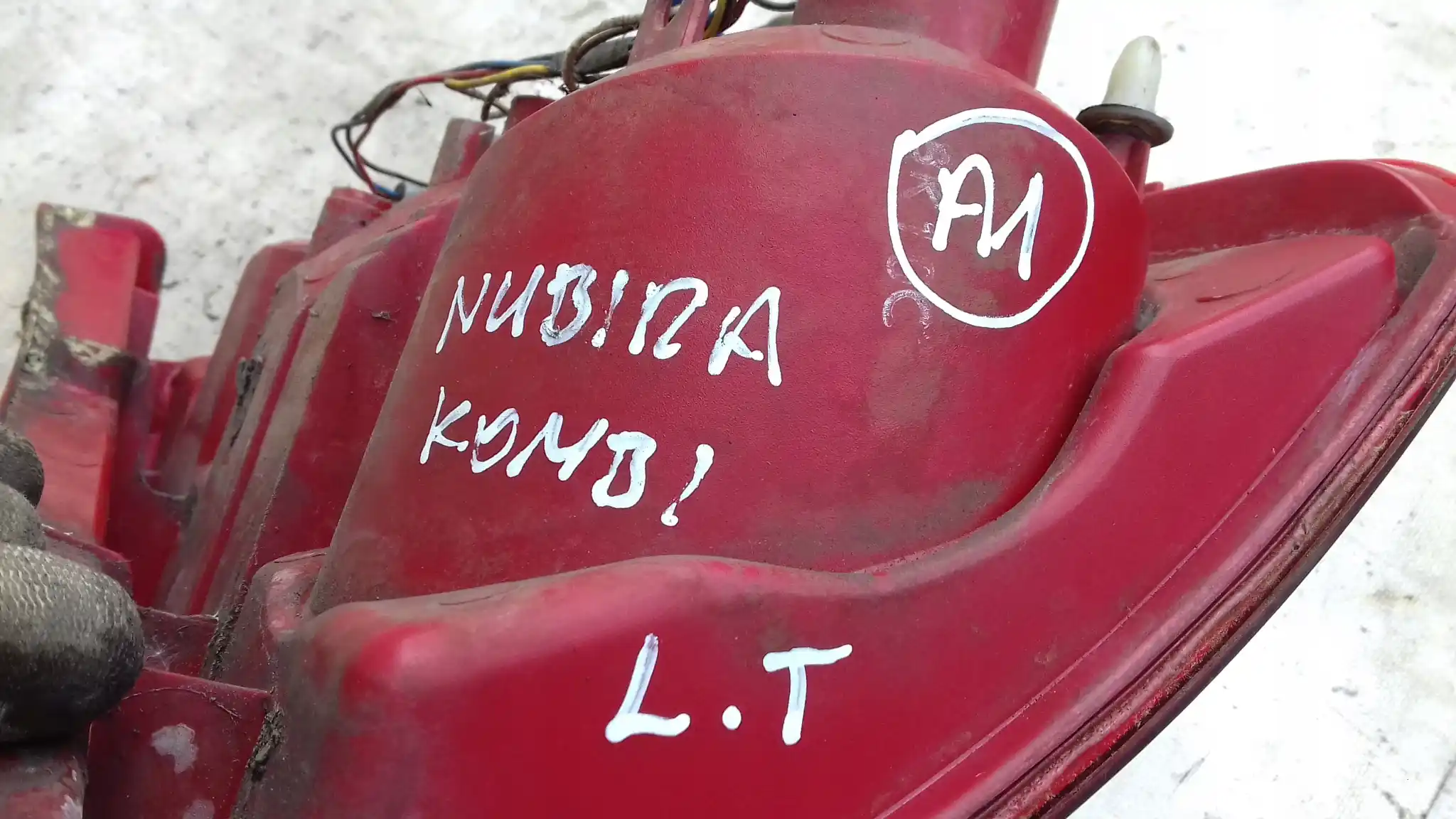 LAMPA LEWY TYŁ TYLNA CHEVROLET LACETTI NUBIRA III KOMBI 03-
