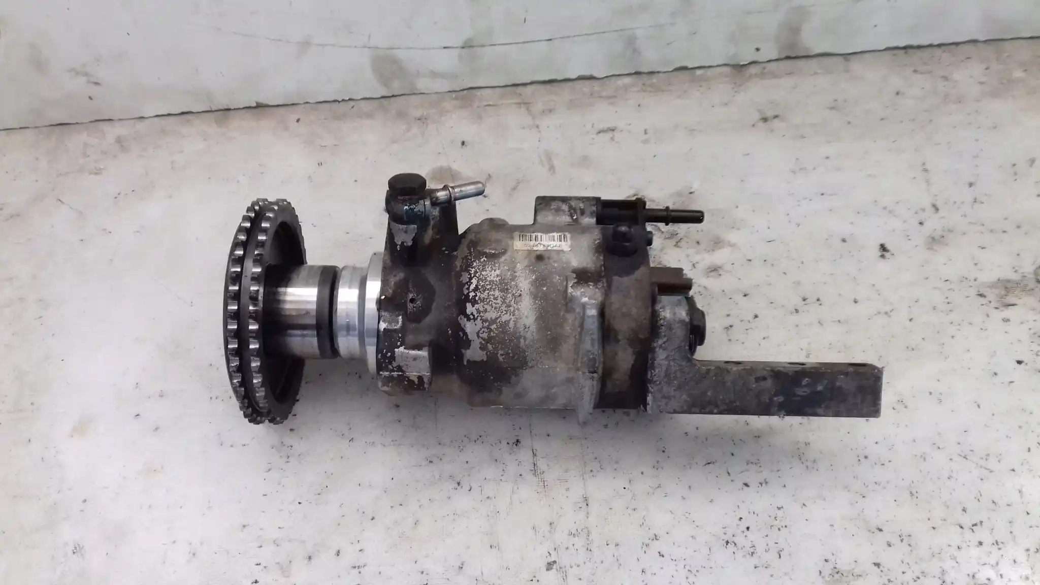POMPA WTRYSKOWA A6650700301 R90447052A SSANGYONG KYRON 2.0 XDI 05-
