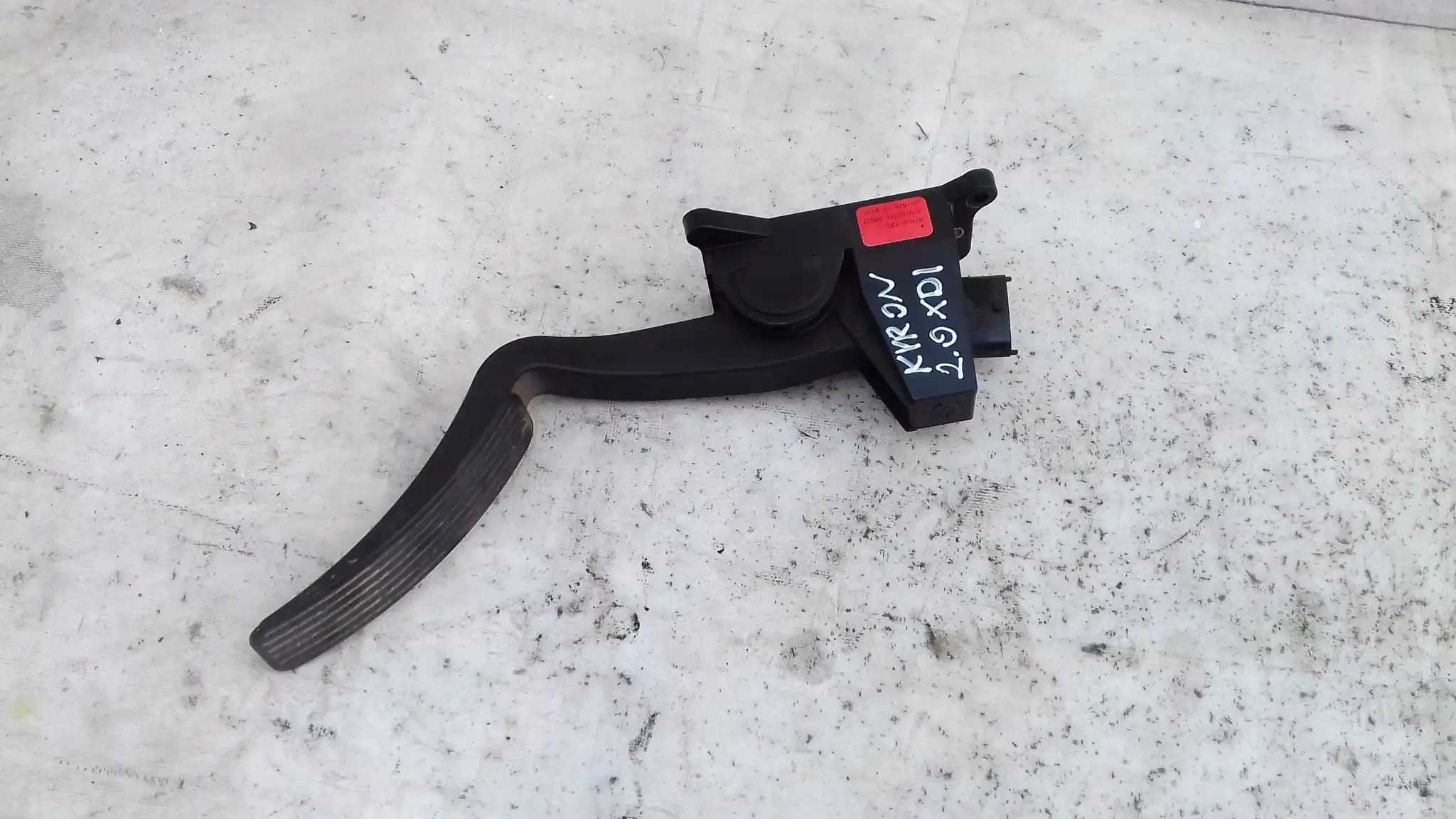 POTENCJOMETR PEDAŁ GAZU 6 PIN 2055009001 SSANGYONG KYRON 2.0 XDI 05-