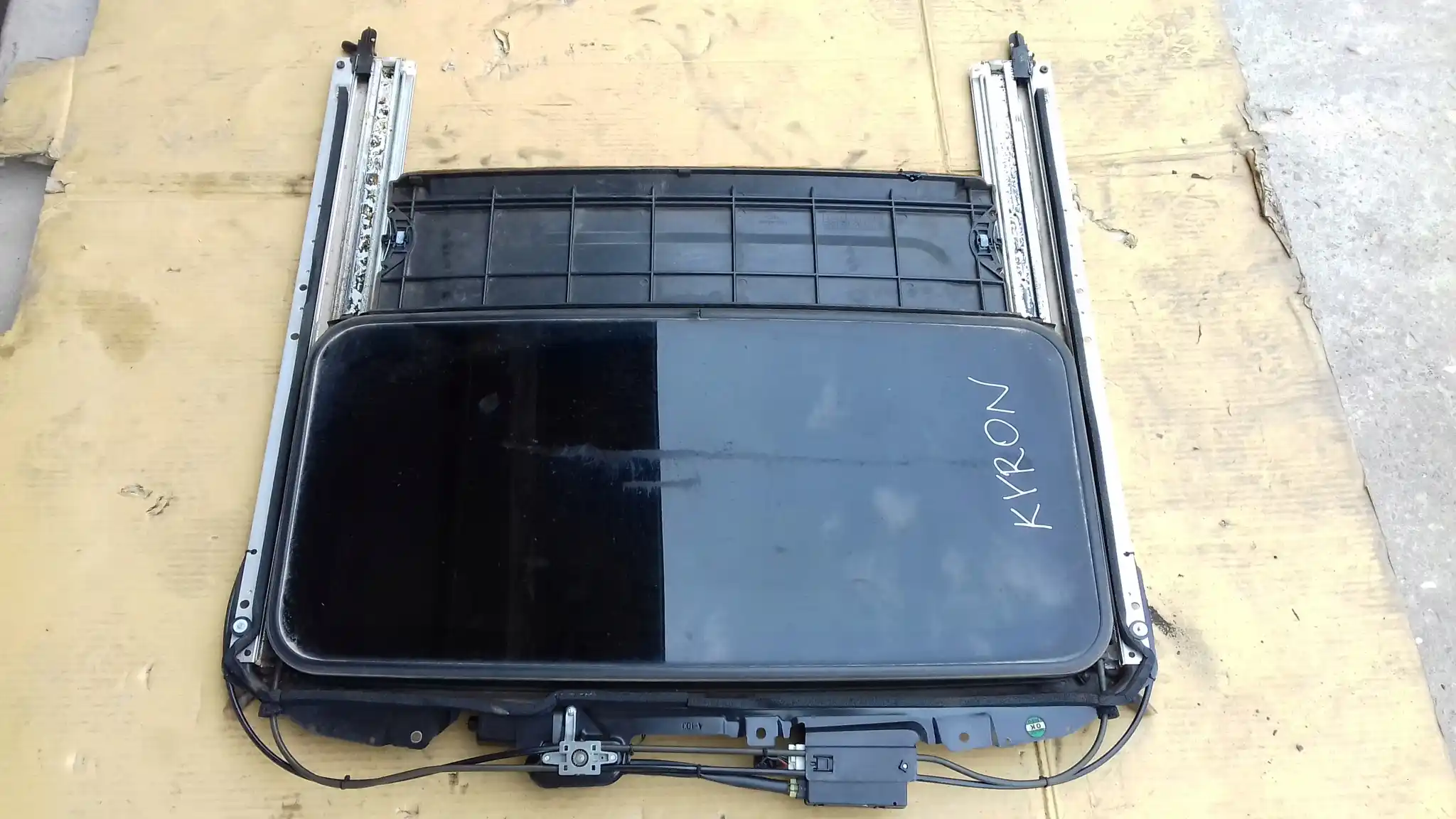 SZYBERDACH 7170109113 SSANGYONG KYRON LIFT 07-15