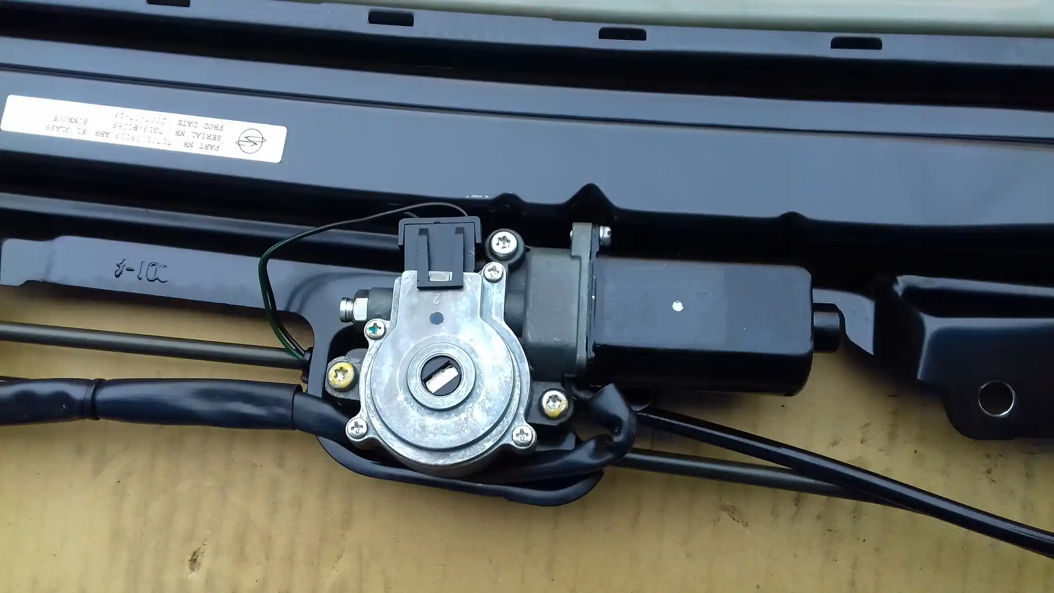 SZYBERDACH 7170109113 SSANGYONG KYRON LIFT 07-15