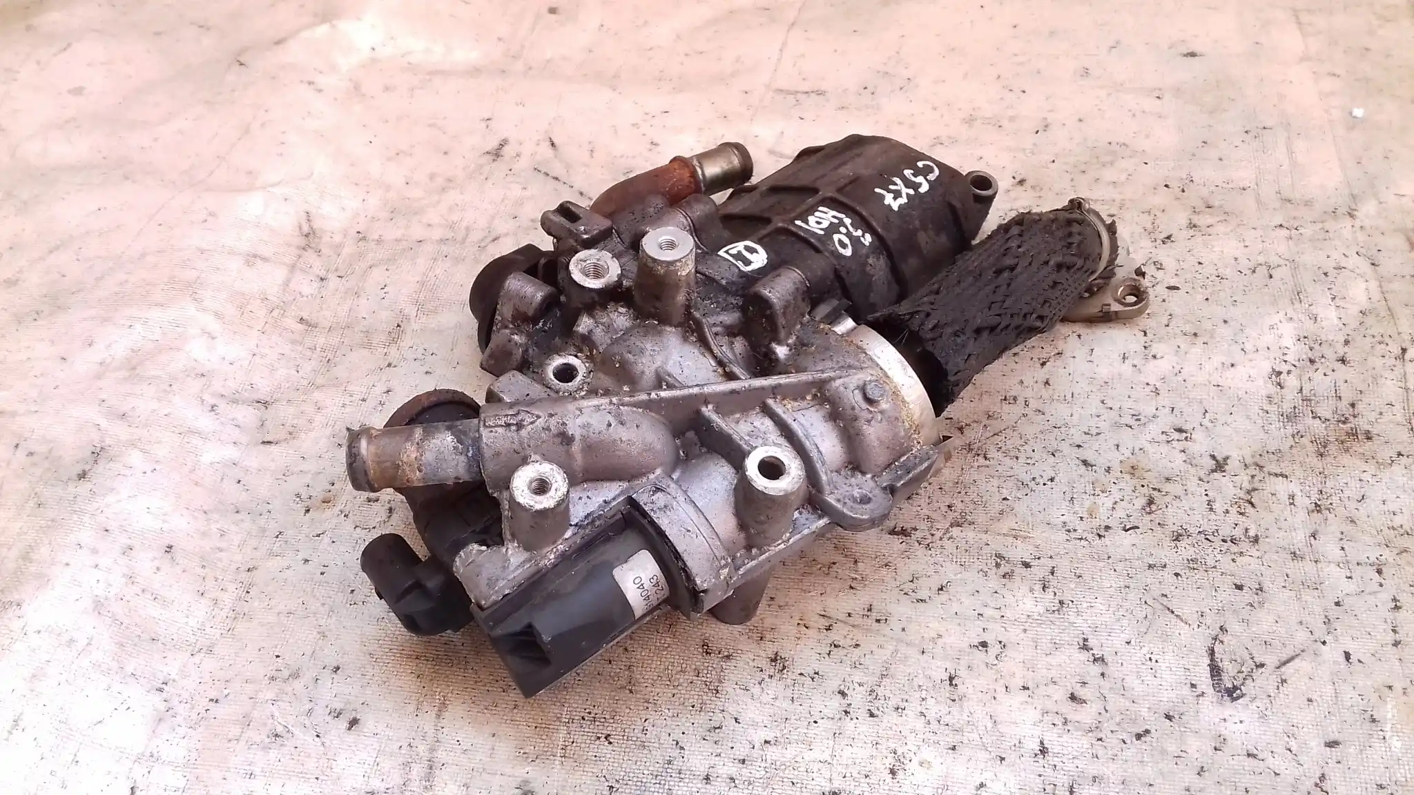ZAWÓR EGR CHŁODNICA SPALIN 9U3Q9U438CA CITROEN C5 III X7 3.0 HDI 08-