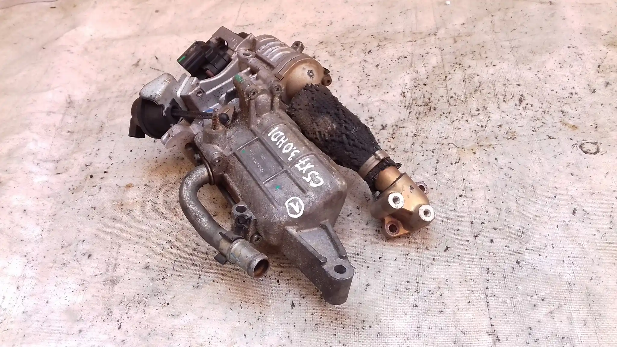 ZAWÓR EGR CHŁODNICA SPALIN 9U3Q9U438DA CITROEN C5 III X7 3.0 HDI 08-